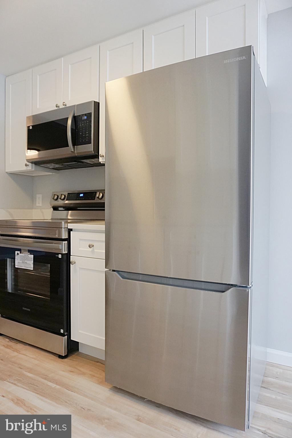 FARMINGDALE - Residential