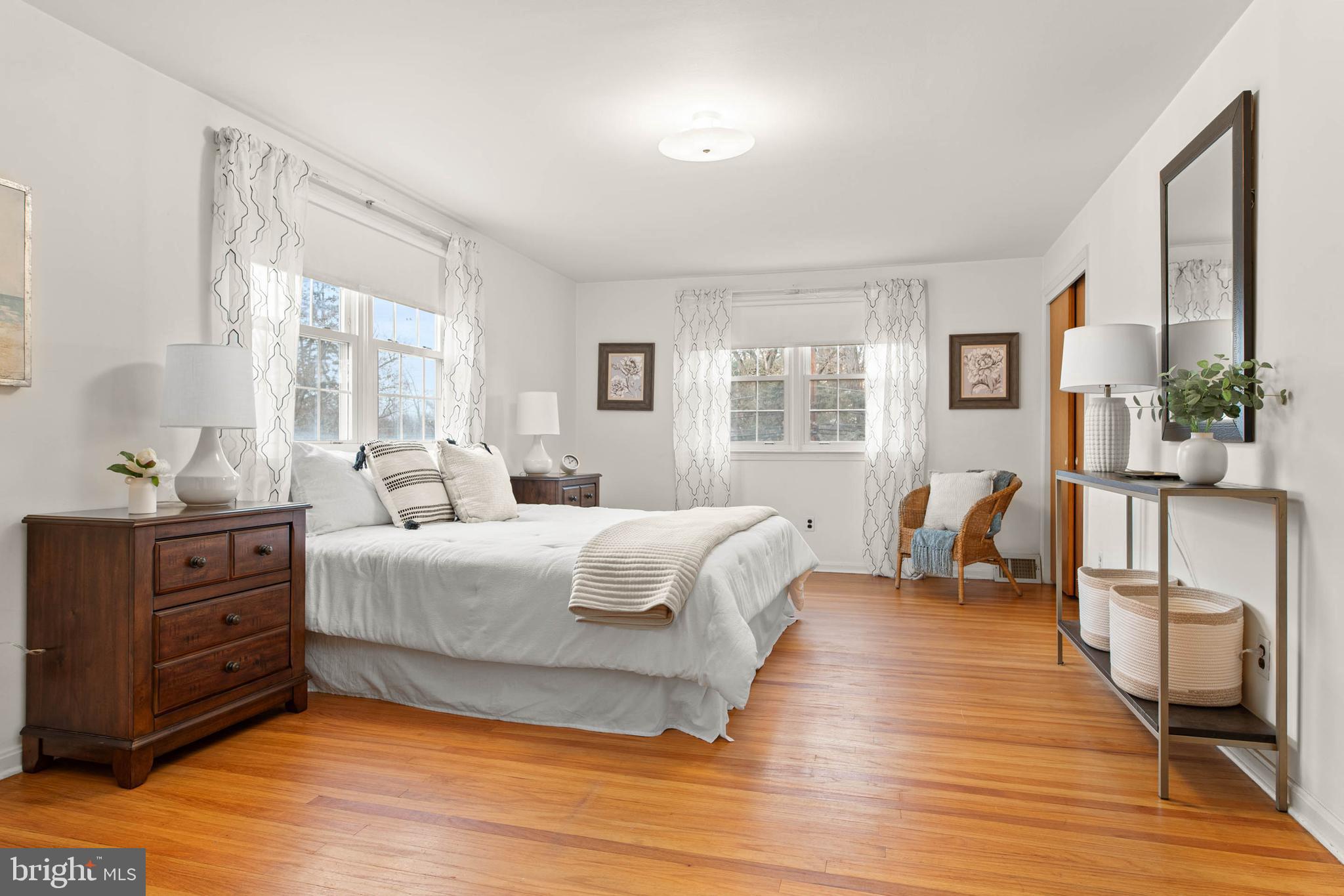 BEATTY HILLS - Residential