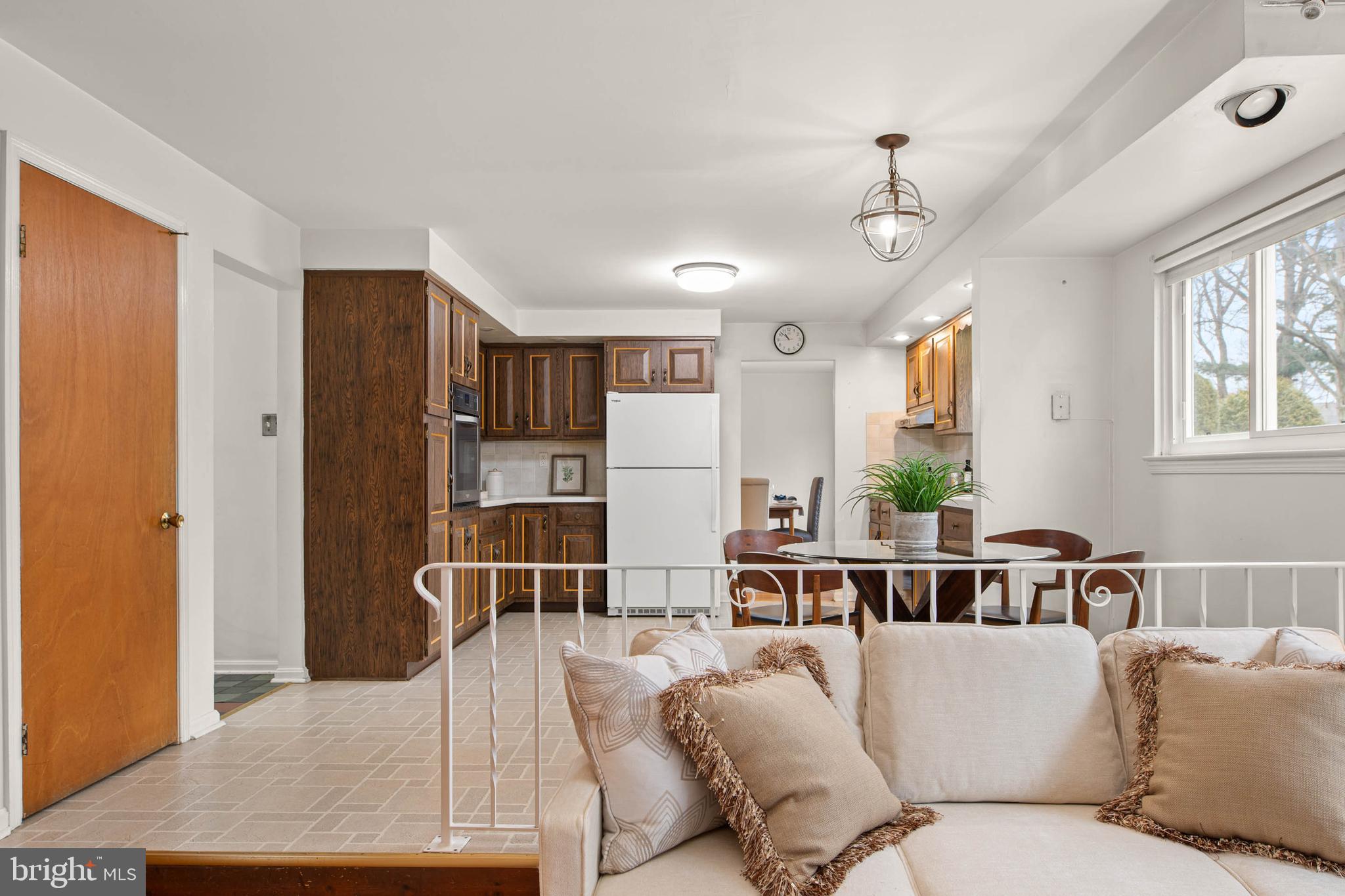 BEATTY HILLS - Residential