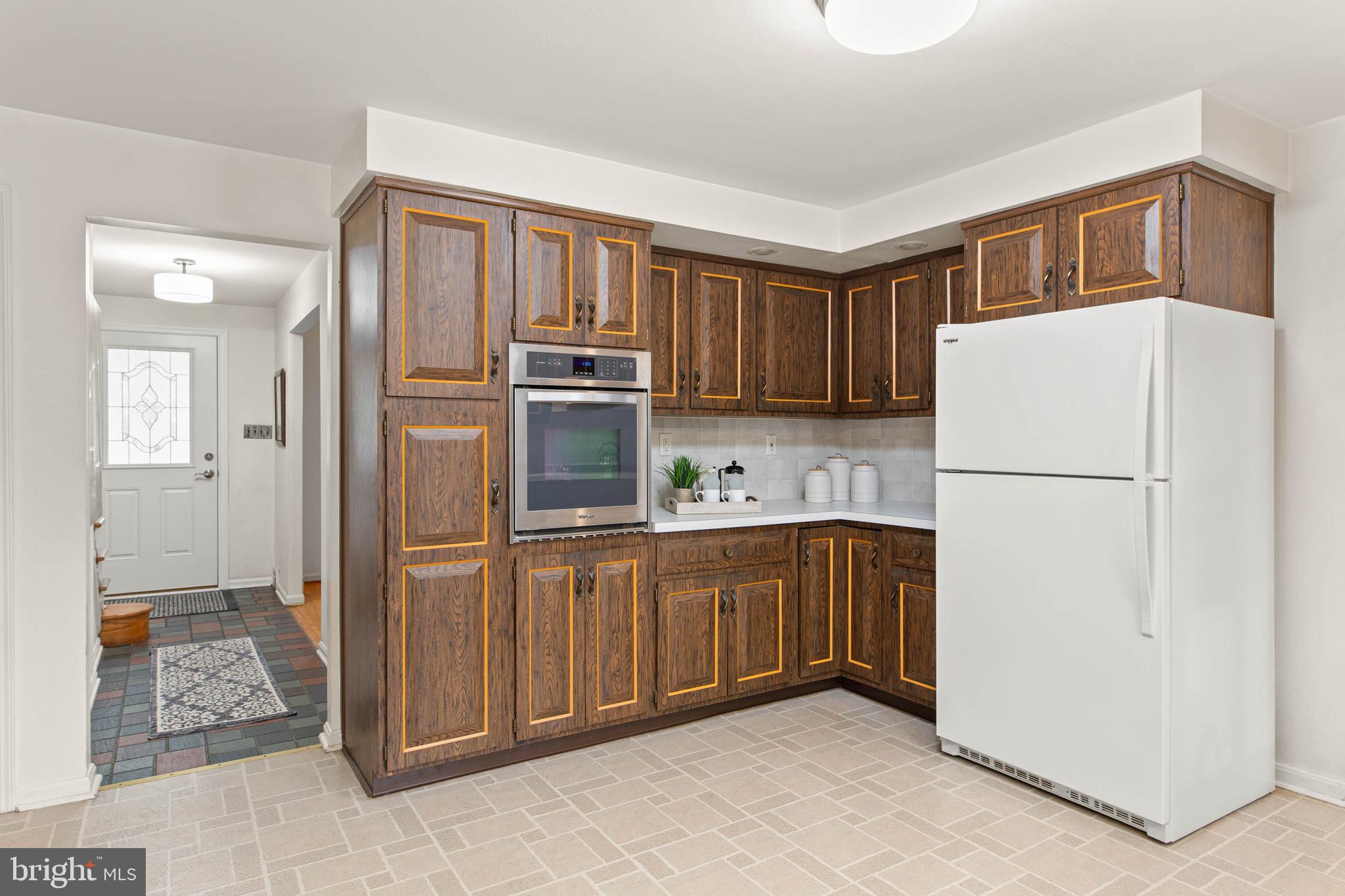 BEATTY HILLS - Residential