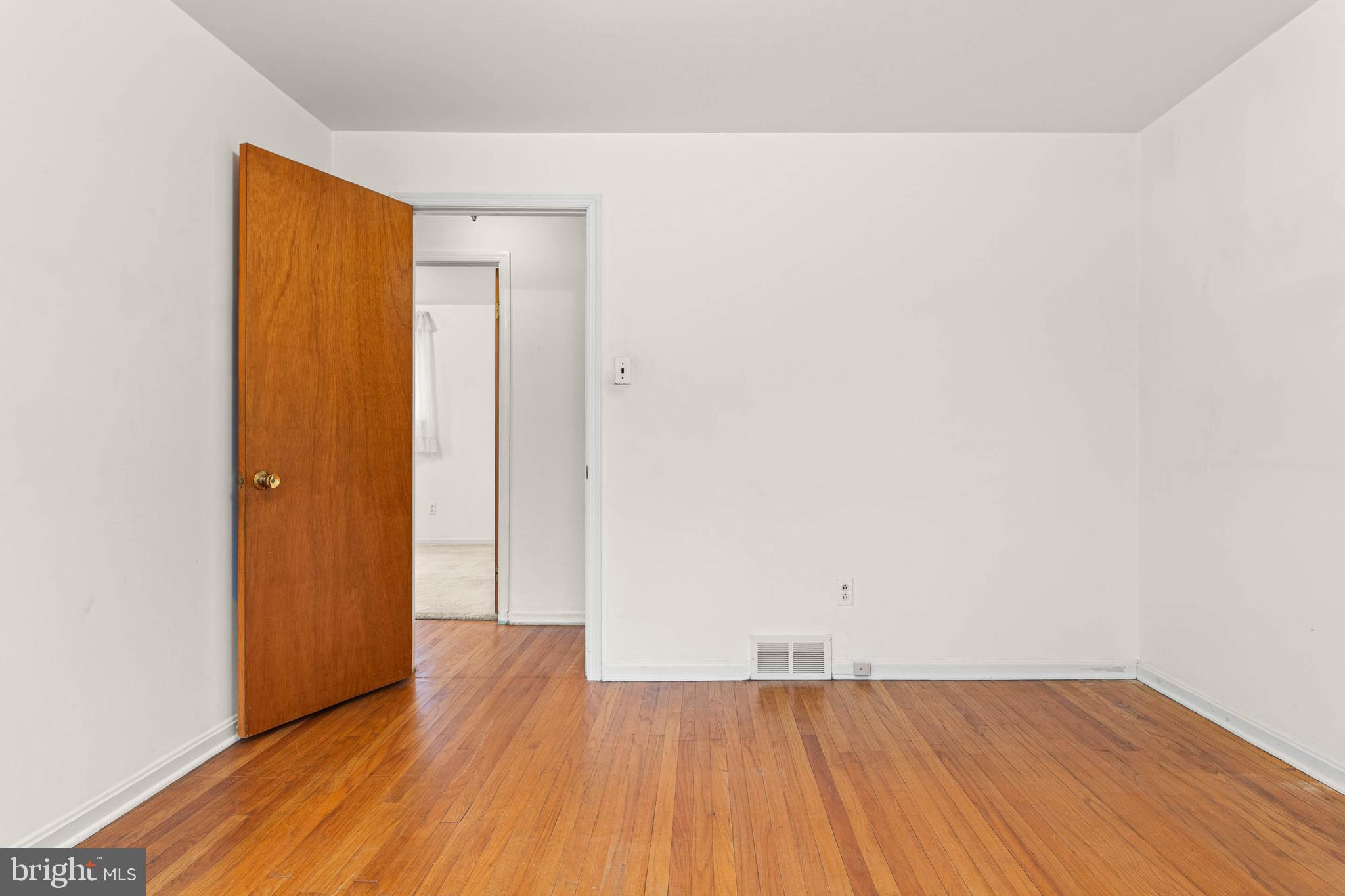 BEATTY HILLS - Residential