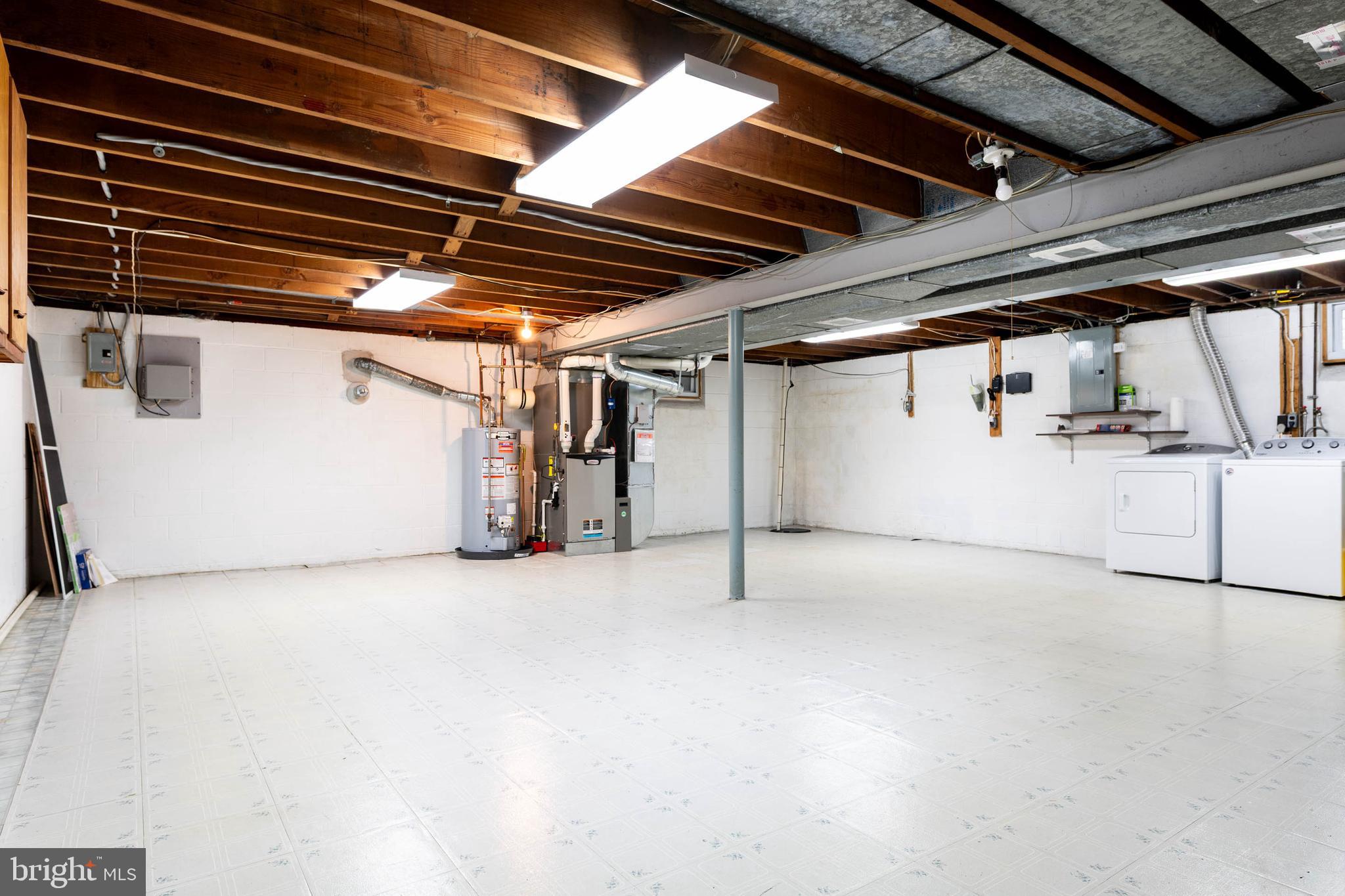 BEATTY HILLS - Residential