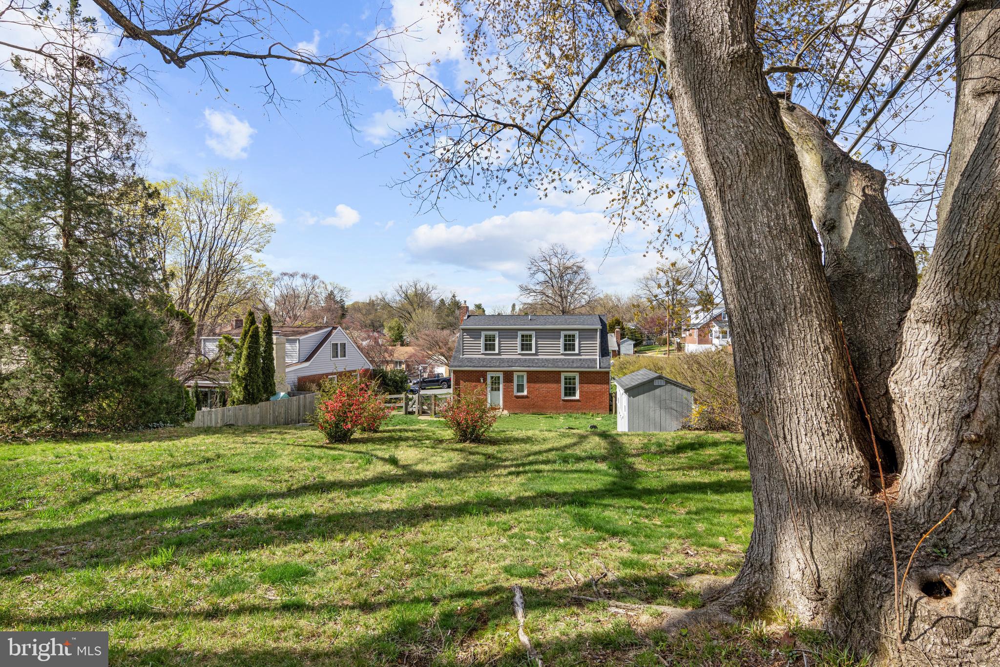 PADDOCK FARMS - Residential