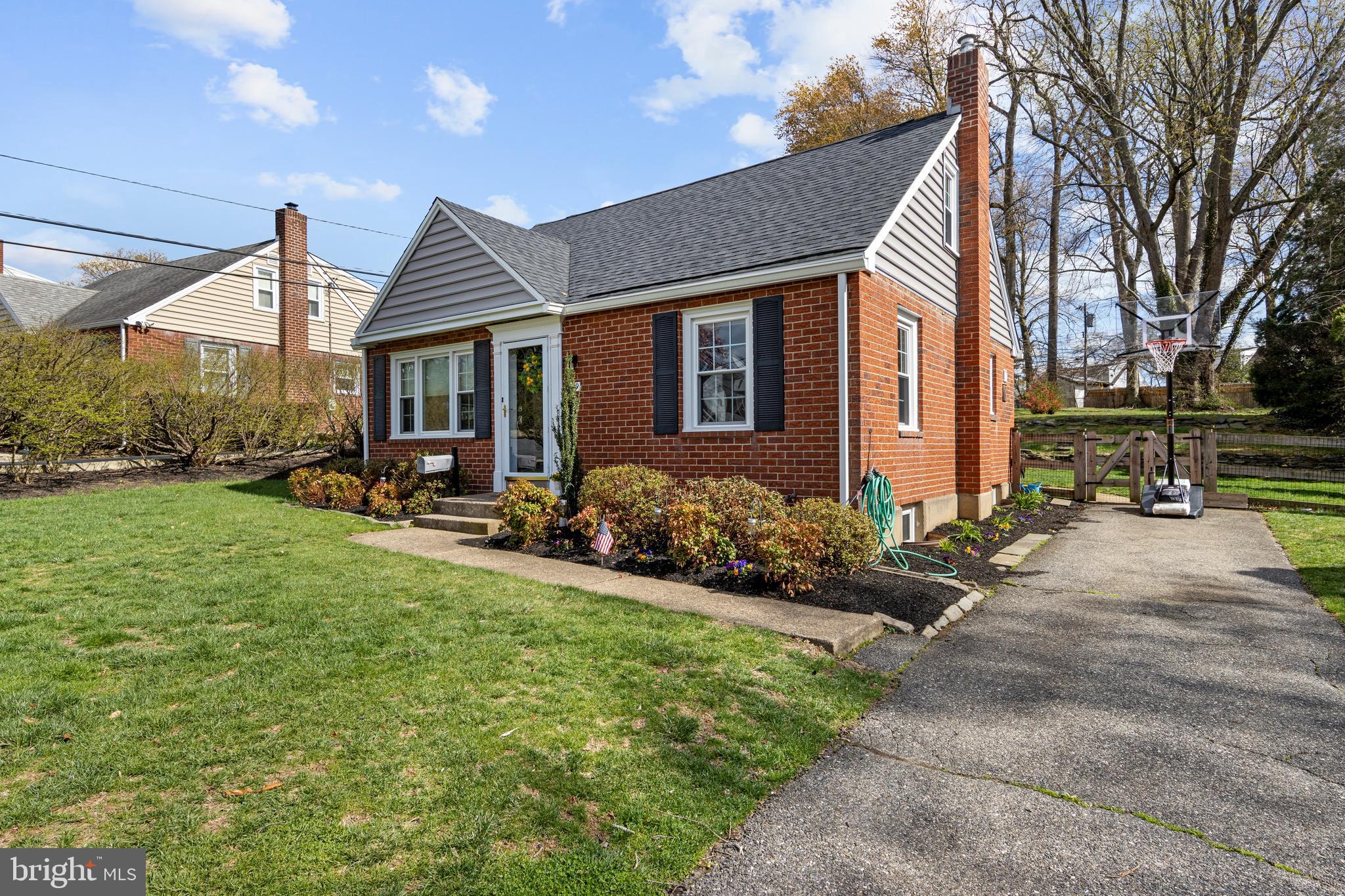 PADDOCK FARMS - Residential