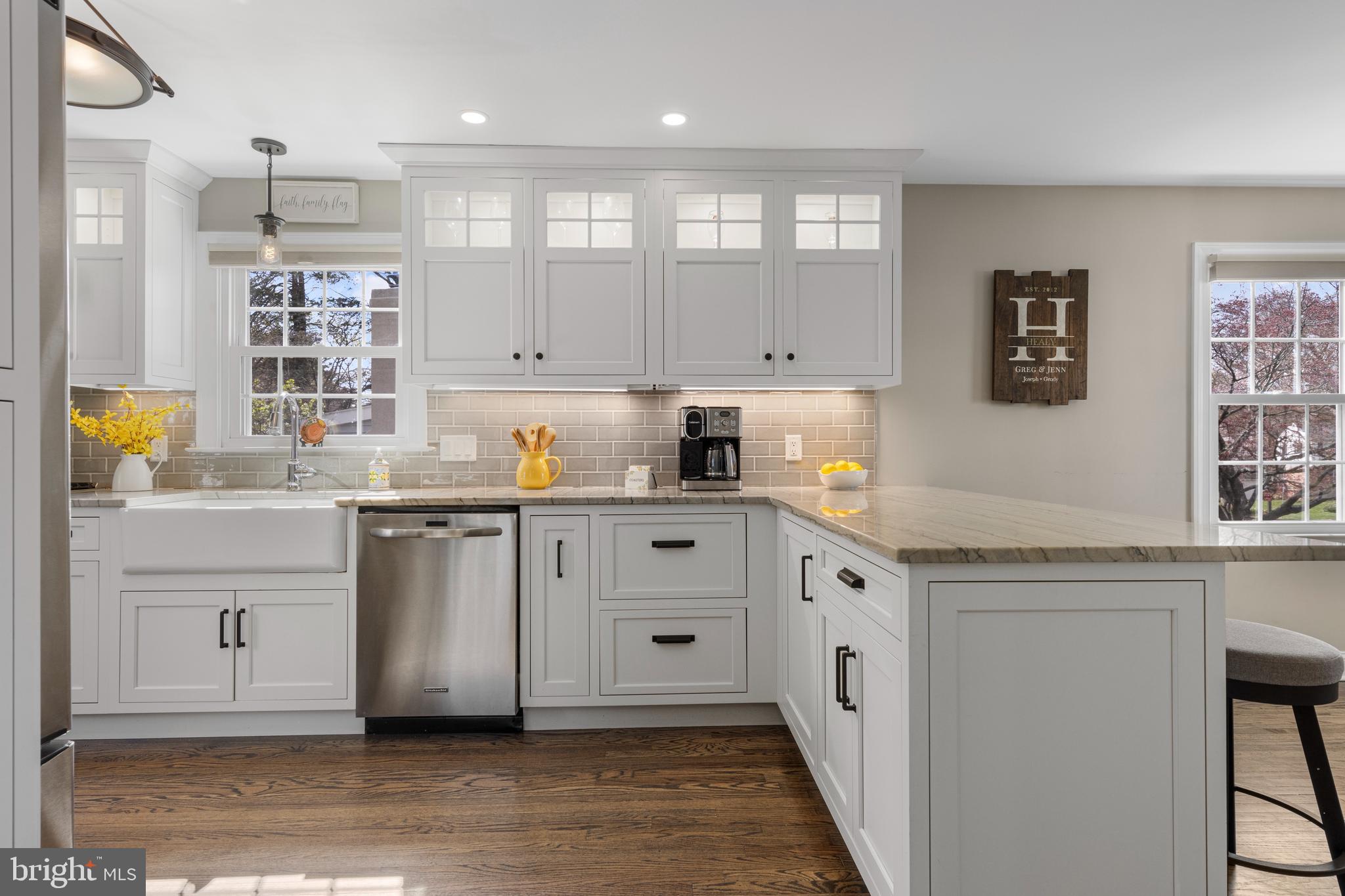 PADDOCK FARMS - Residential