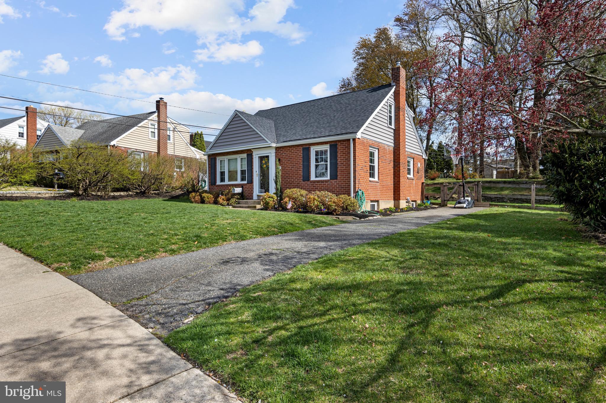 PADDOCK FARMS - Residential