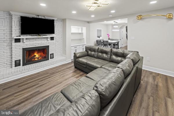PARKSIDE - Residential
