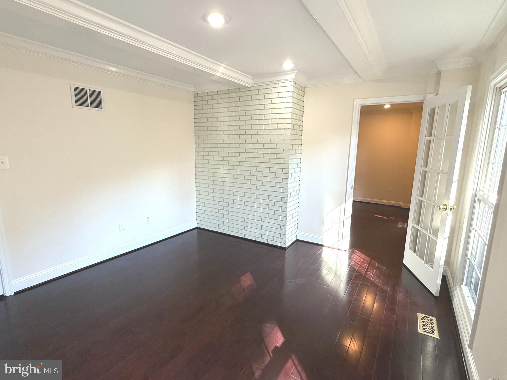 LAKE NORMANDY ESTATES - Residential