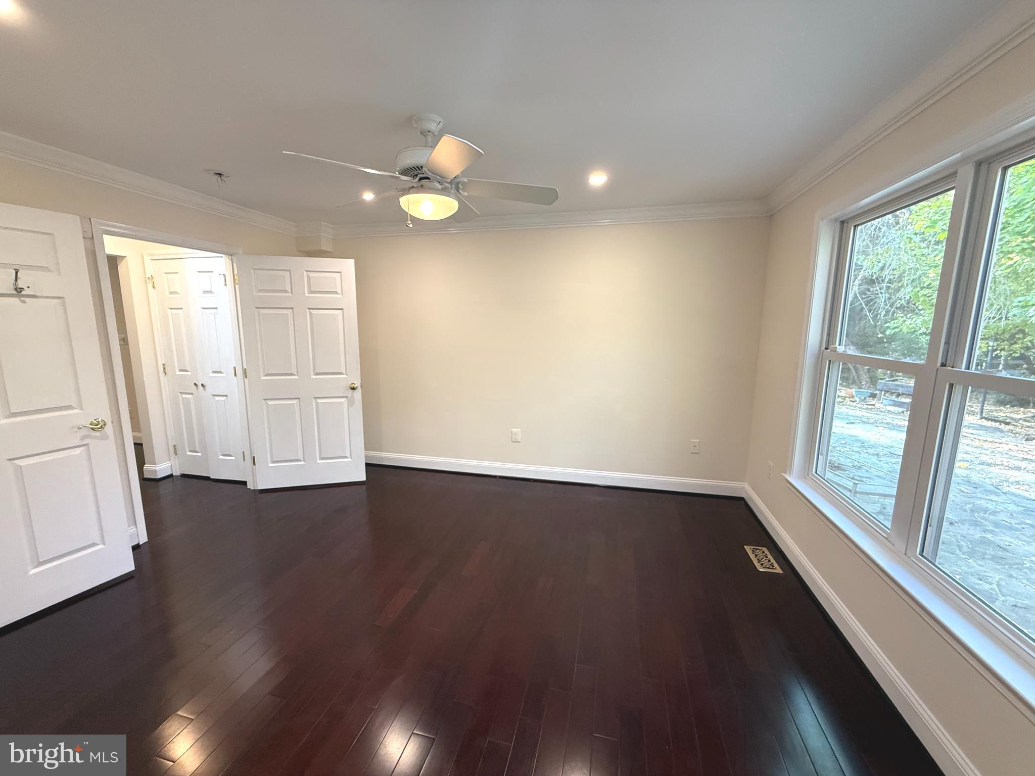 LAKE NORMANDY ESTATES - Residential