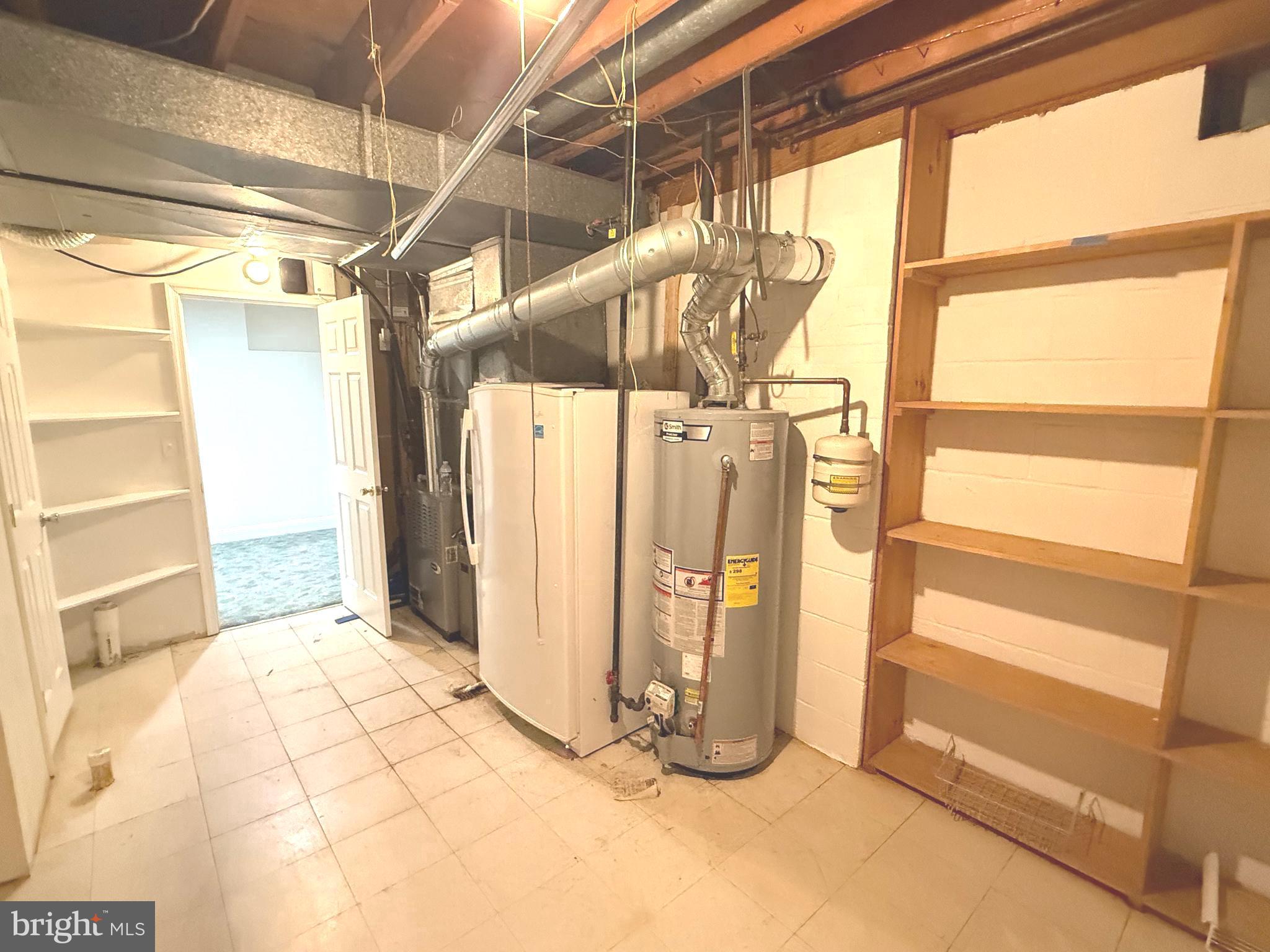 LAKE NORMANDY ESTATES - Residential