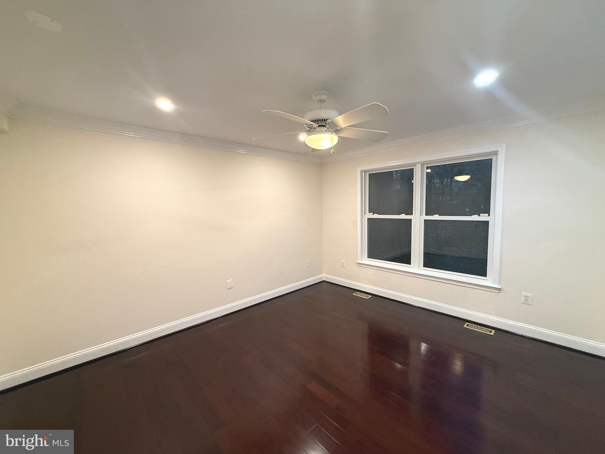 LAKE NORMANDY ESTATES - Residential