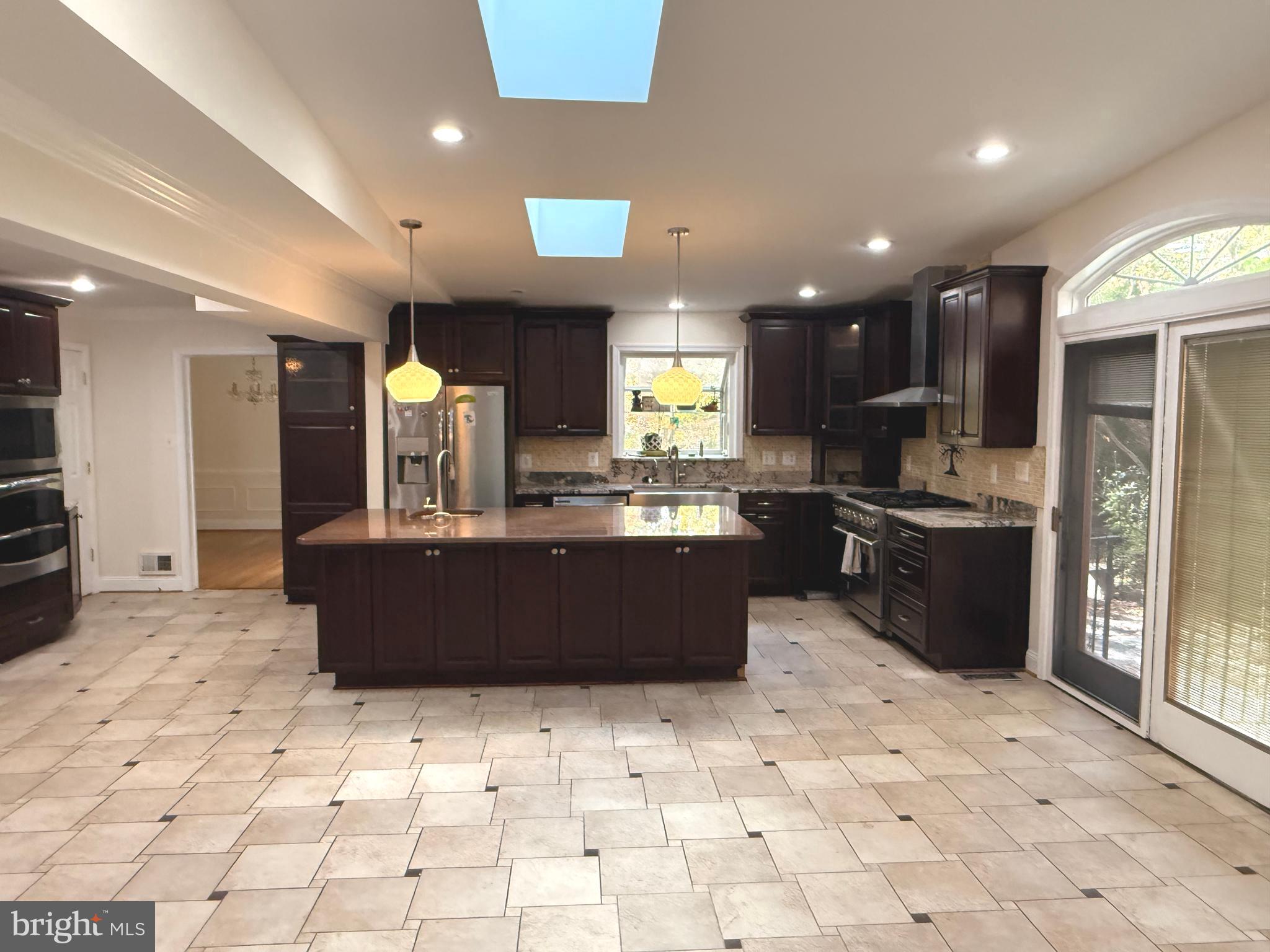 LAKE NORMANDY ESTATES - Residential