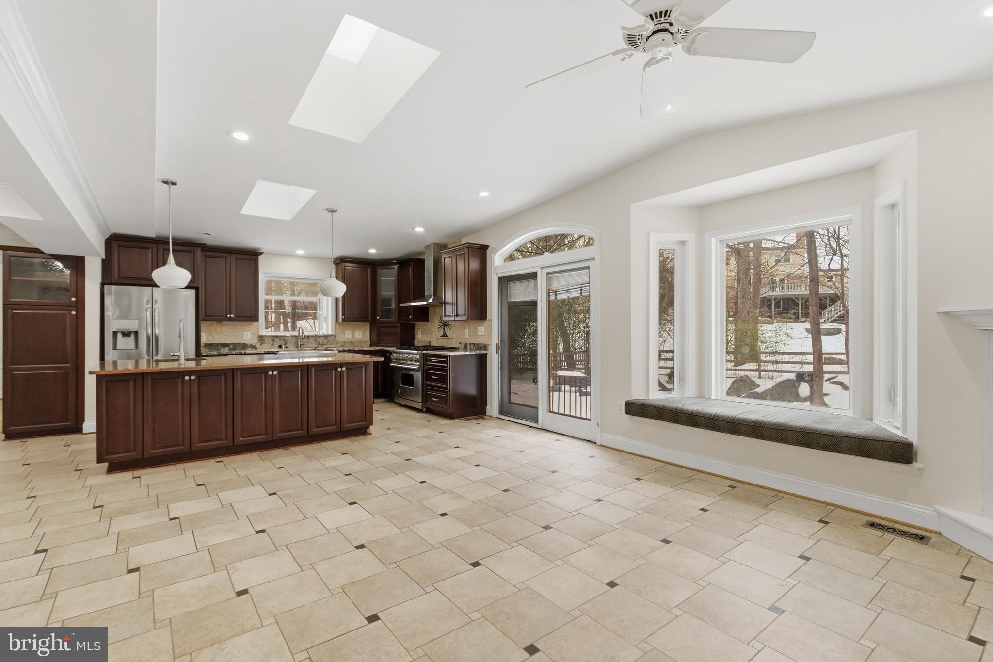 LAKE NORMANDY ESTATES - Residential