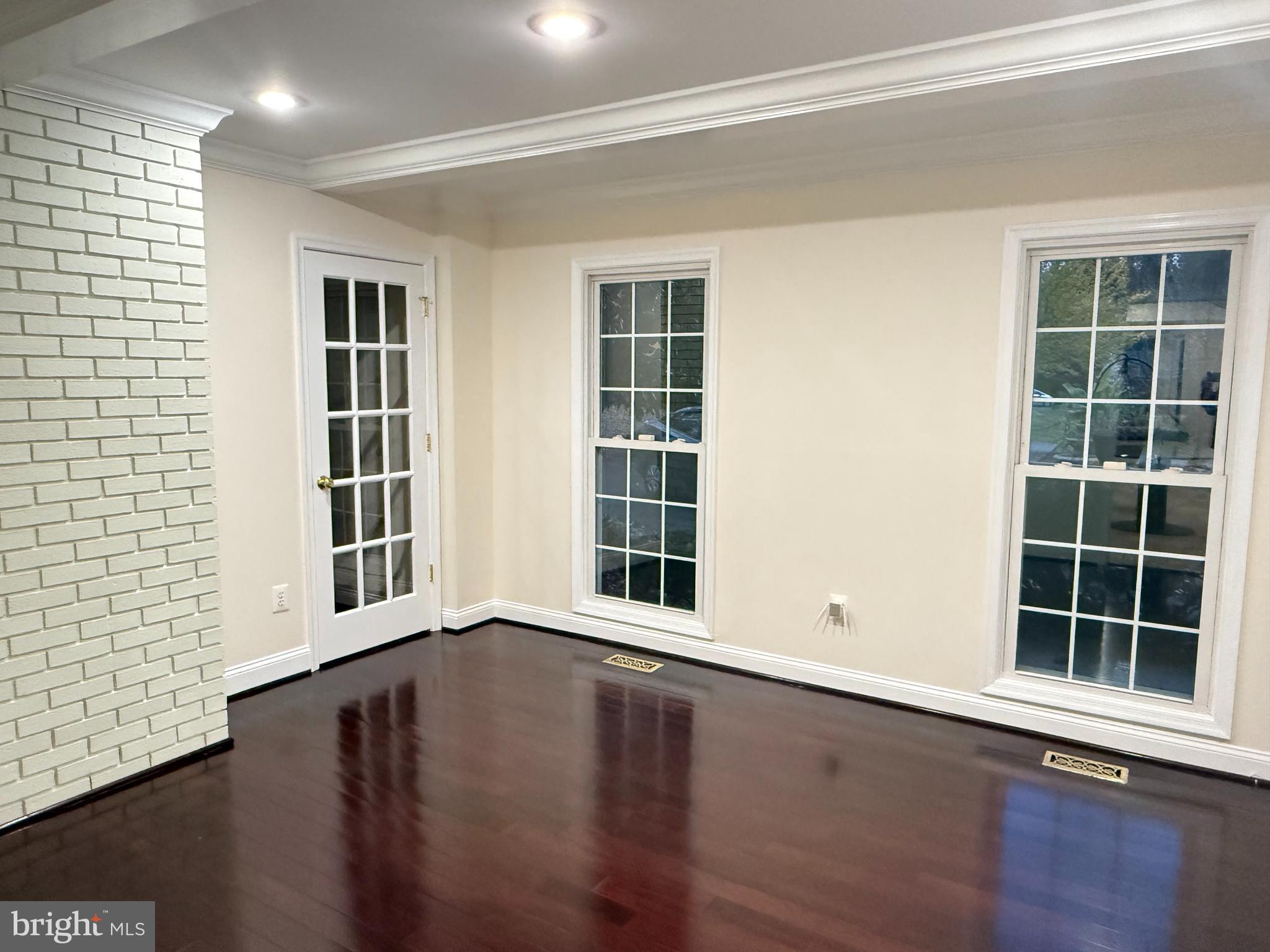 LAKE NORMANDY ESTATES - Residential