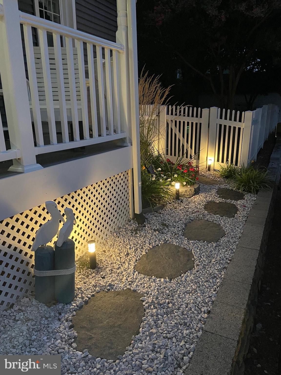 ARBUTUS - Residential