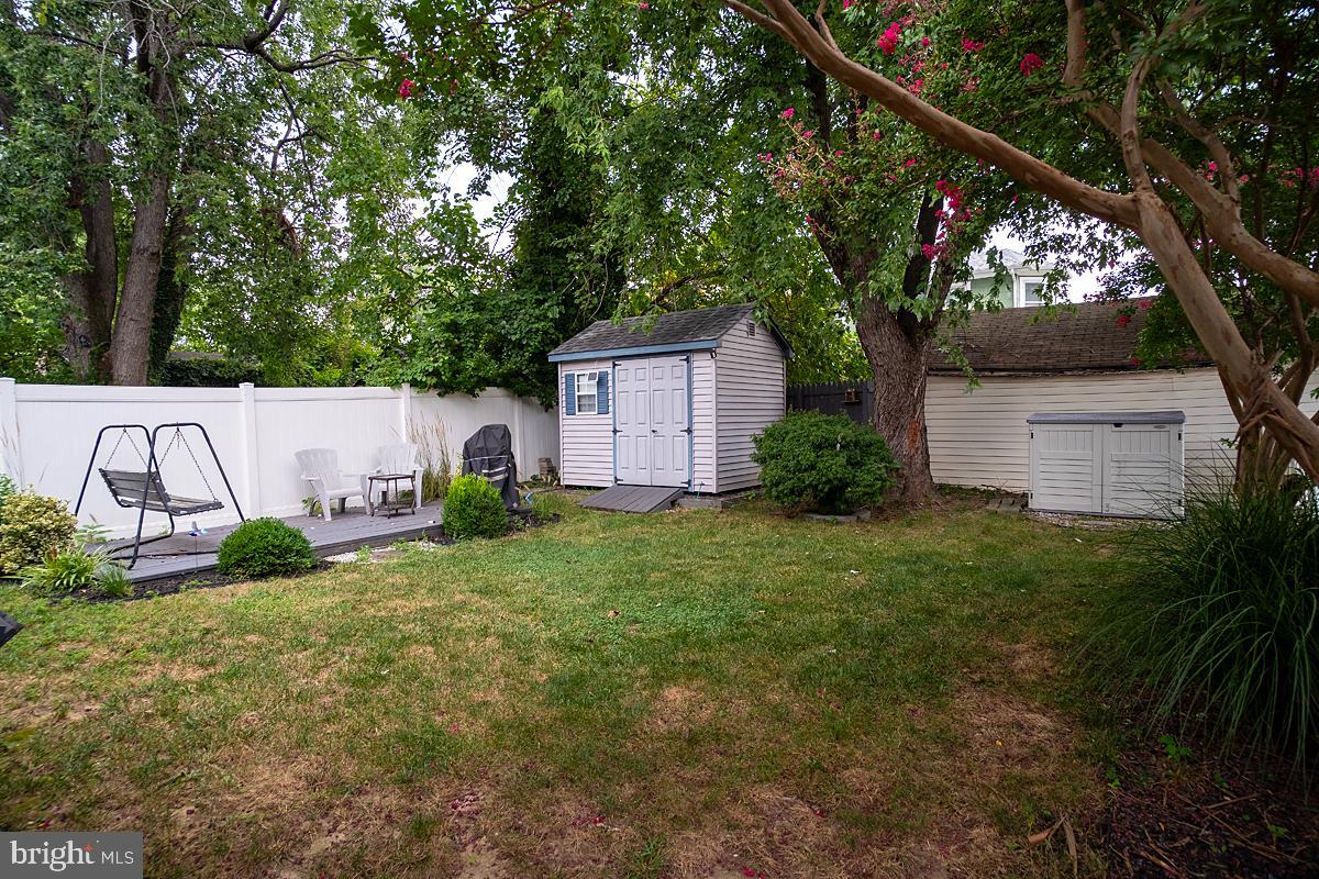 ARBUTUS - Residential