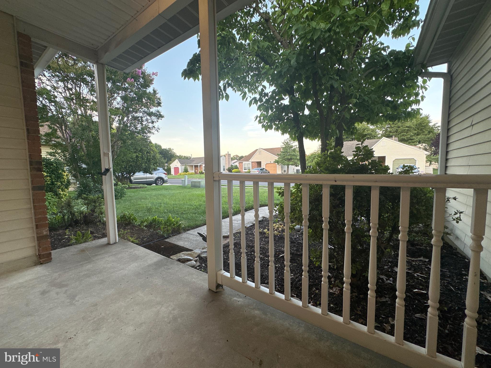 2 WALDEN WAY