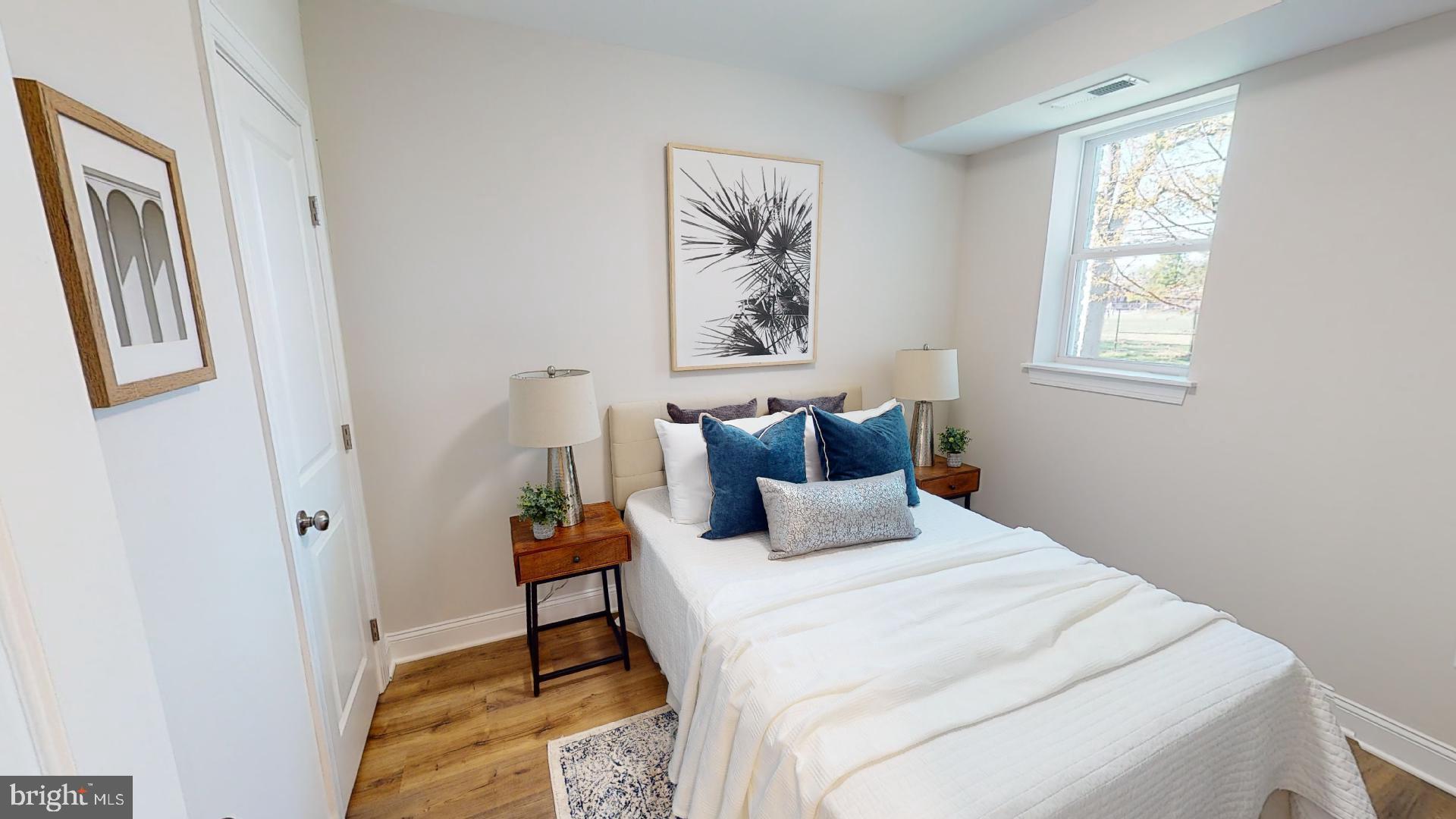 PETWORTH - Residential Lease