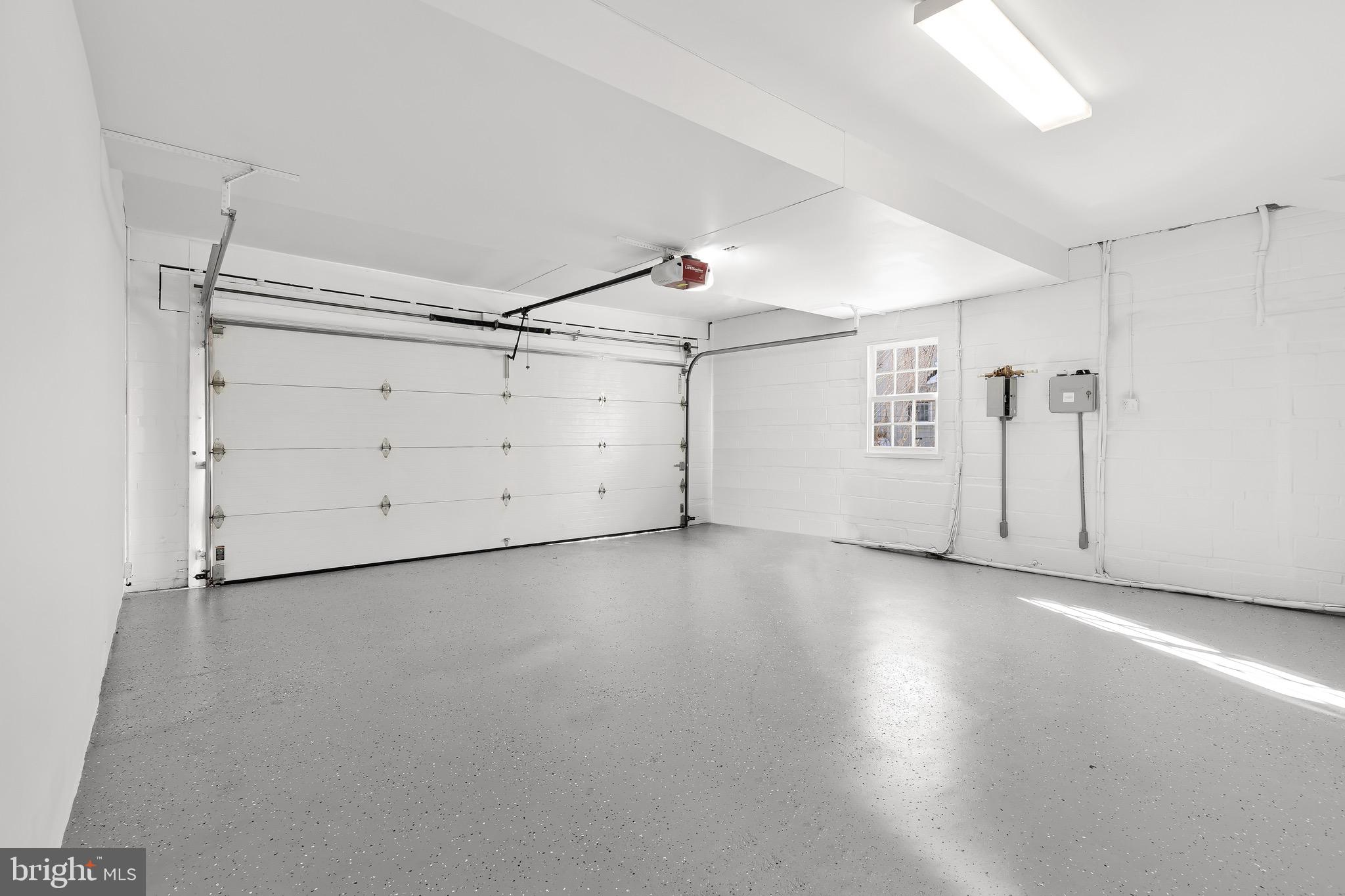 THE HAMLET - Residential