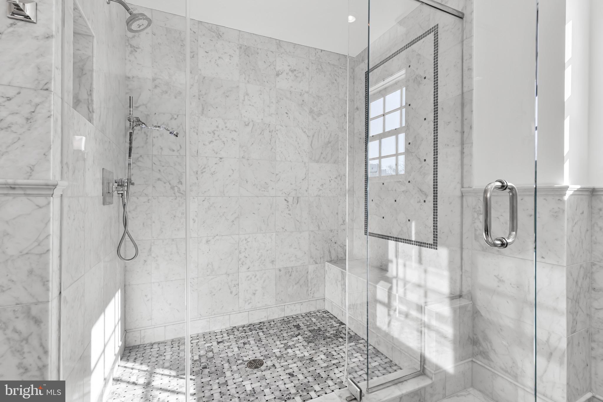 THE HAMLET - Residential