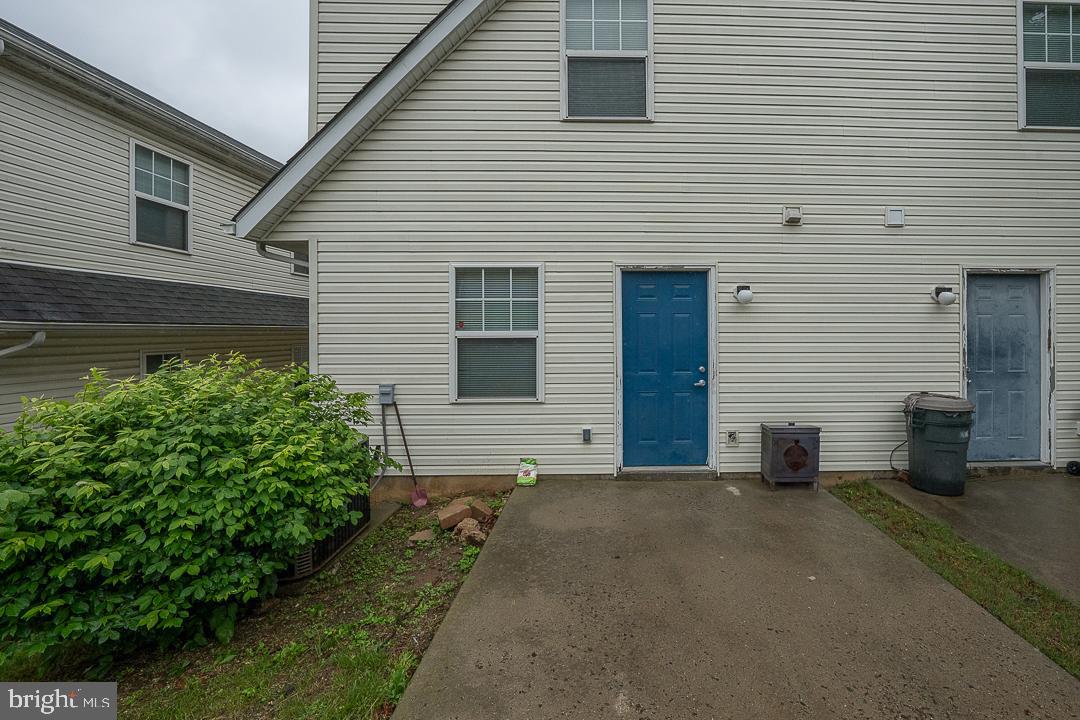 EAST FALLS - Residential