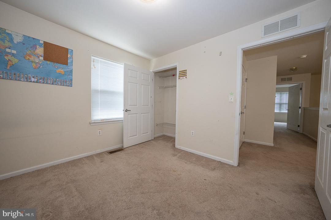 EAST FALLS - Residential