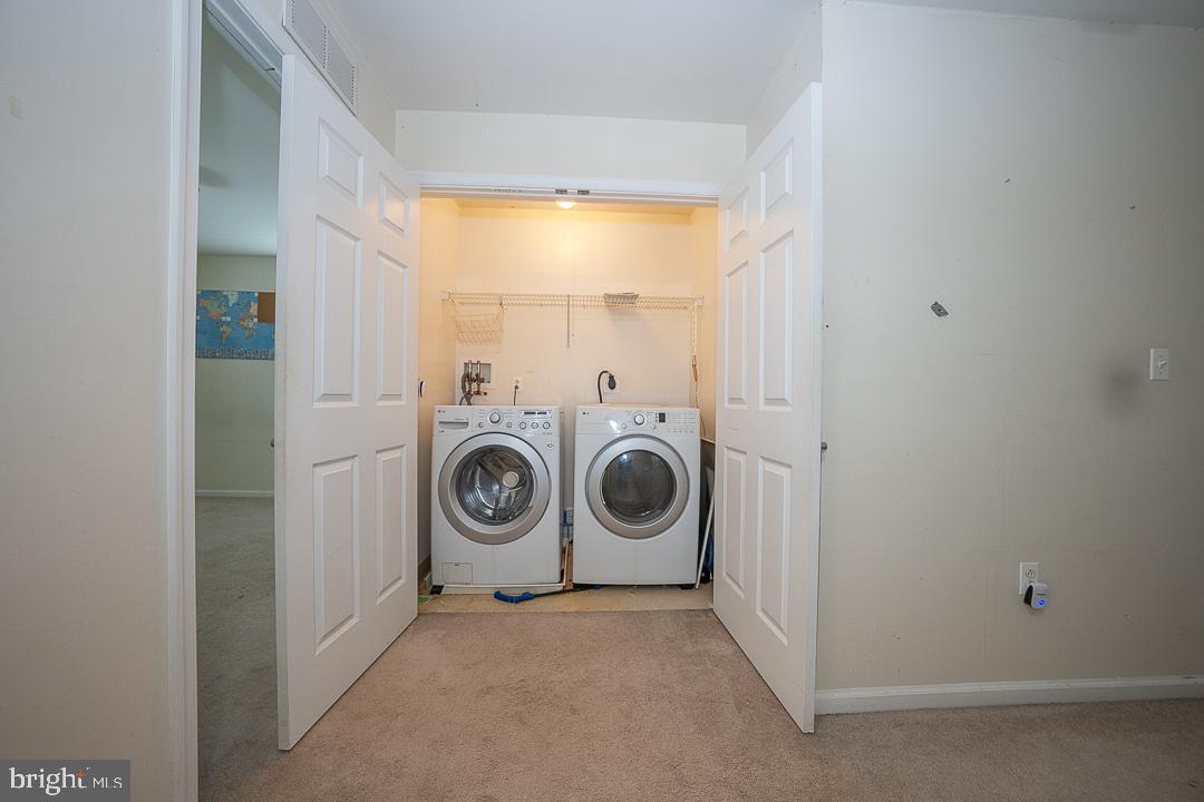 EAST FALLS - Residential