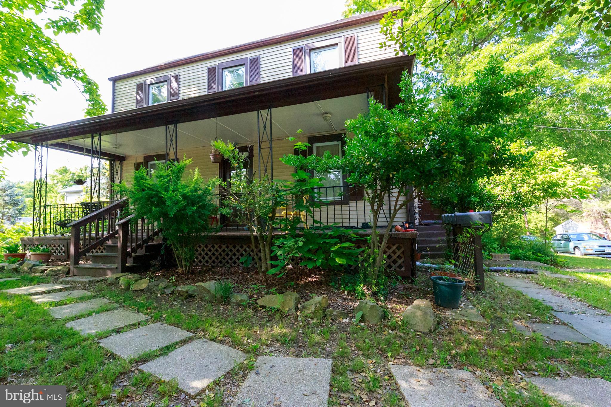 TAKOMA PARK - Commercial Sale