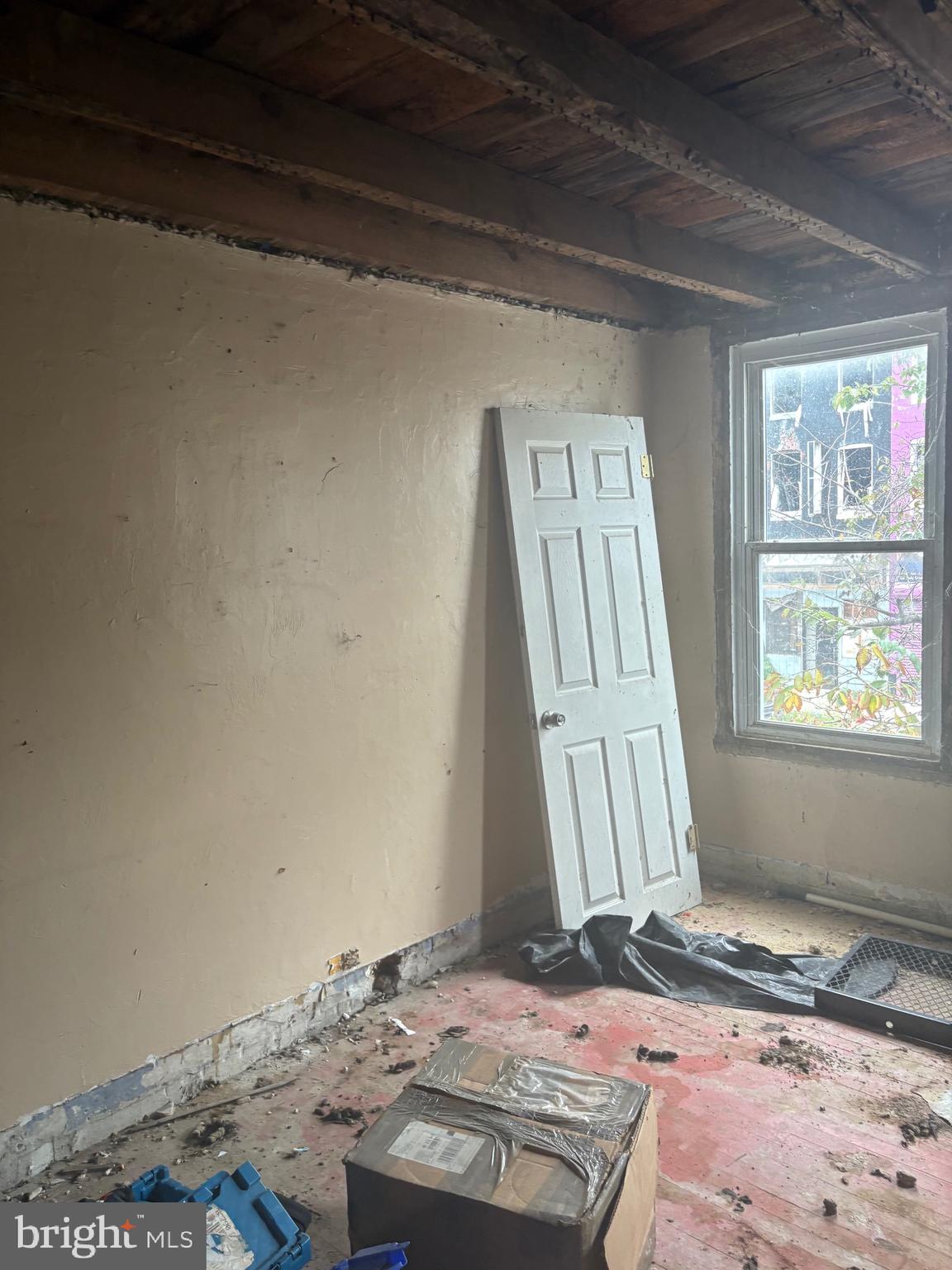 BOOTH-BOYD - Commercial Sale