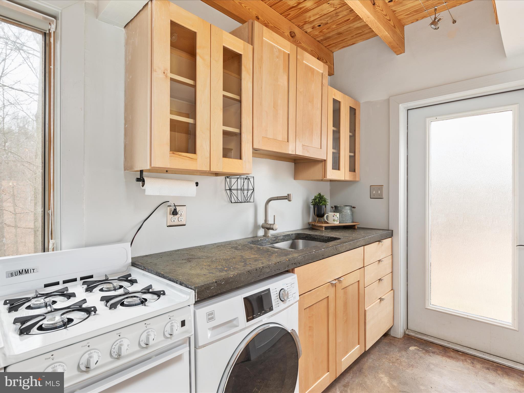 HORSESHOE BEND - Residential