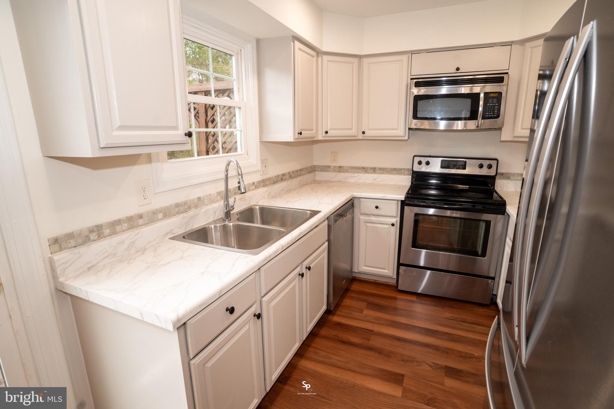 POINT OF WOODS EAST - Residential