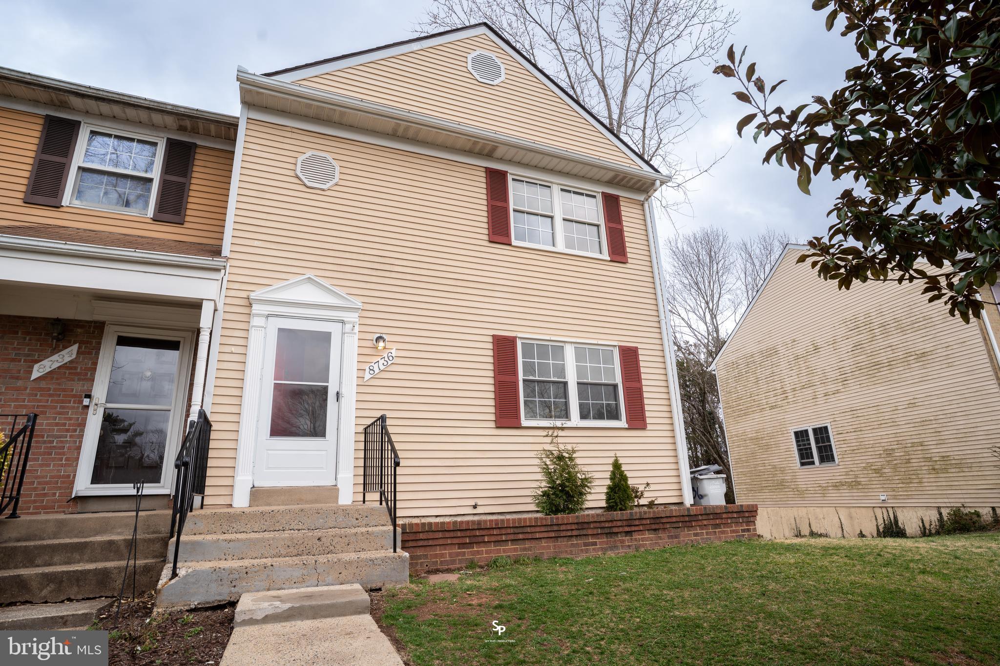 POINT OF WOODS EAST - Residential