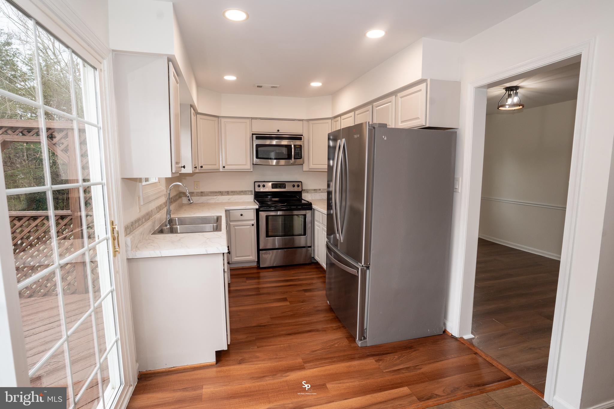 POINT OF WOODS EAST - Residential