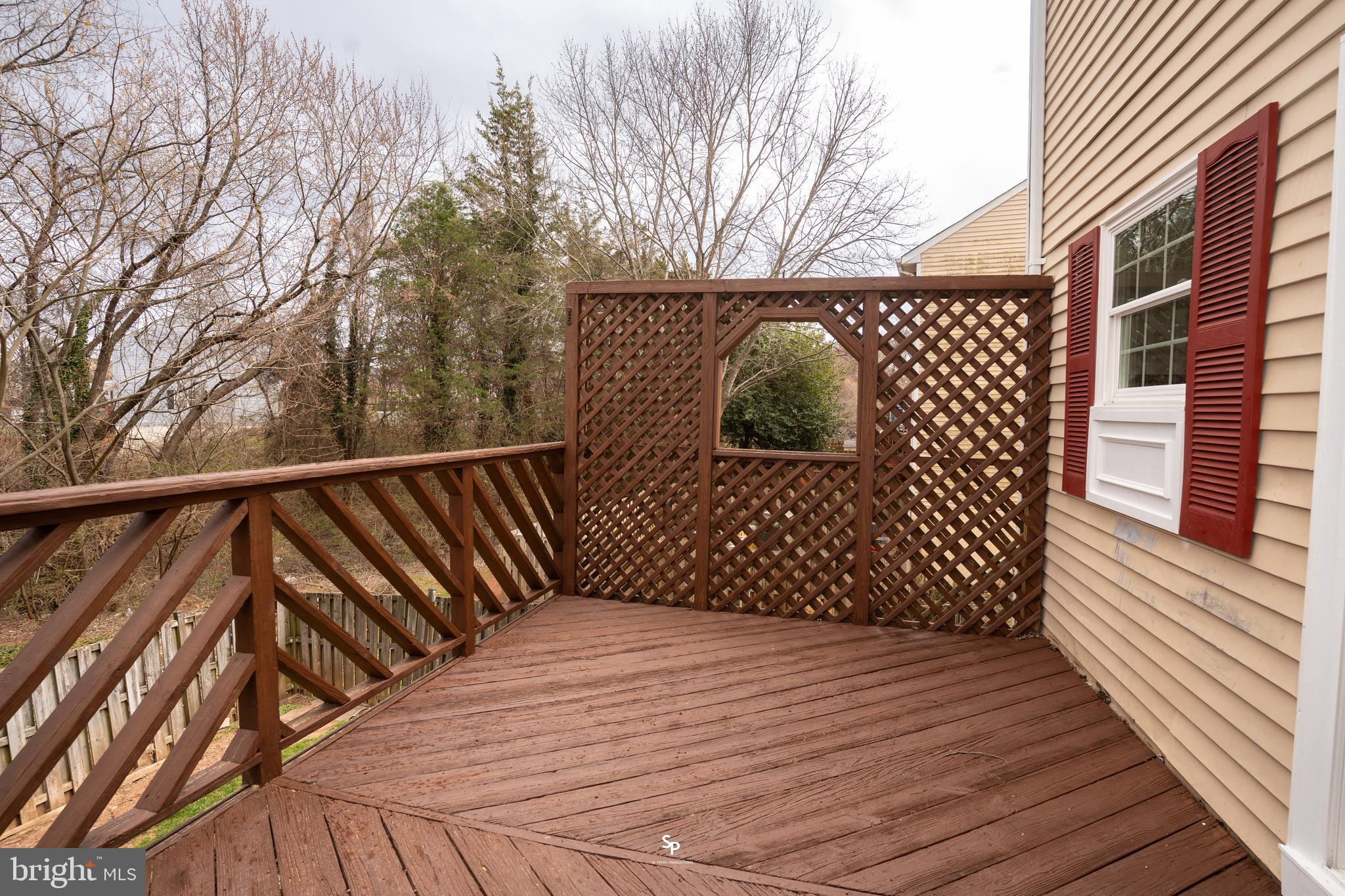 POINT OF WOODS EAST - Residential