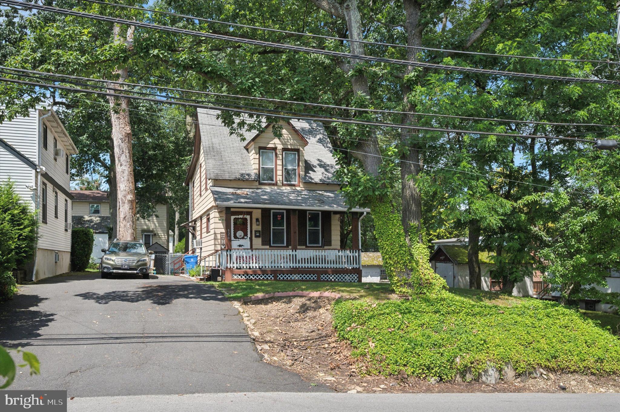 Welcome to 926 Bradfield Road – a charming and well-maintained detached home located in the heart of the sought-after Abington School District. This 1,235 sq ft property features 3 bedrooms (one currently used as a home office and configured as a pass-through), 2 full bathrooms, and a private 4-car driveway—offering comfort, functionality, and thoughtful upgrades throughout.
Step inside to an inviting living room with updated flooring that flows seamlessly into the dining area and a light-filled kitchen equipped with modern appliances, quality cabinetry, and ample counter space. A large rear deck extends off the kitchen, creating the perfect space for outdoor dining and entertaining.
The unfinished basement off the kitchen includes a dedicated laundry area and ample storage. Outside, you'll find a fully fenced-in backyard with new sod and landscaping, a hardscaped fire pit, and a recently added shed—providing a versatile and private outdoor retreat.
Additional updates include refreshed interior paint, upgraded flooring, and numerous handyman improvements that make this home truly move-in ready.
Tucked away on a quiet street with convenient access to parks, schools, and major commuting routes, 926 Bradfield Road is just minutes from Keswick Village, Jenkintown, and Huntingdon Valley—offering the ideal blend of suburban charm and connected living. Schedule your tour today!