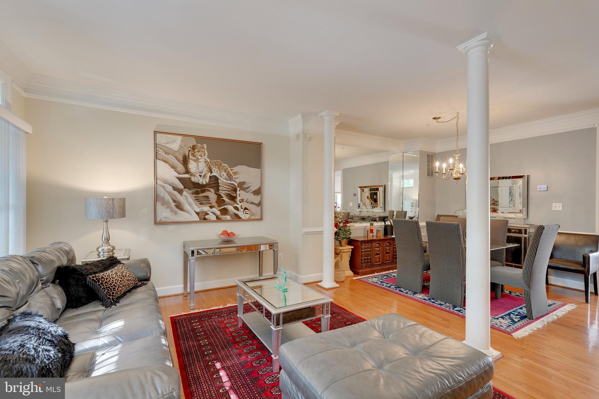 COURTHOUSE HILL - Residential