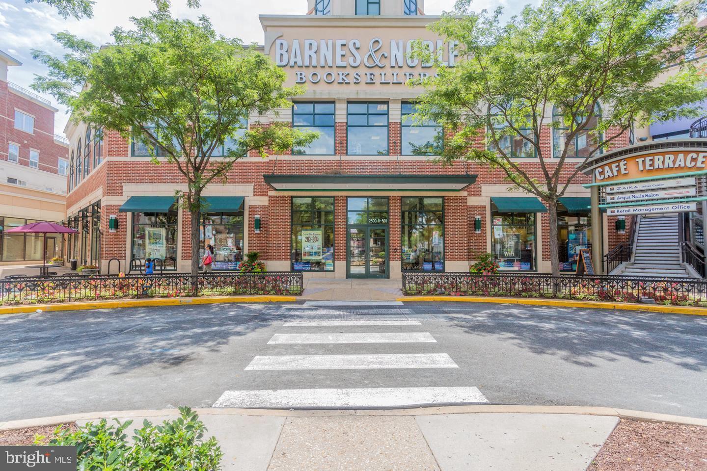 COURTHOUSE HILL - Residential