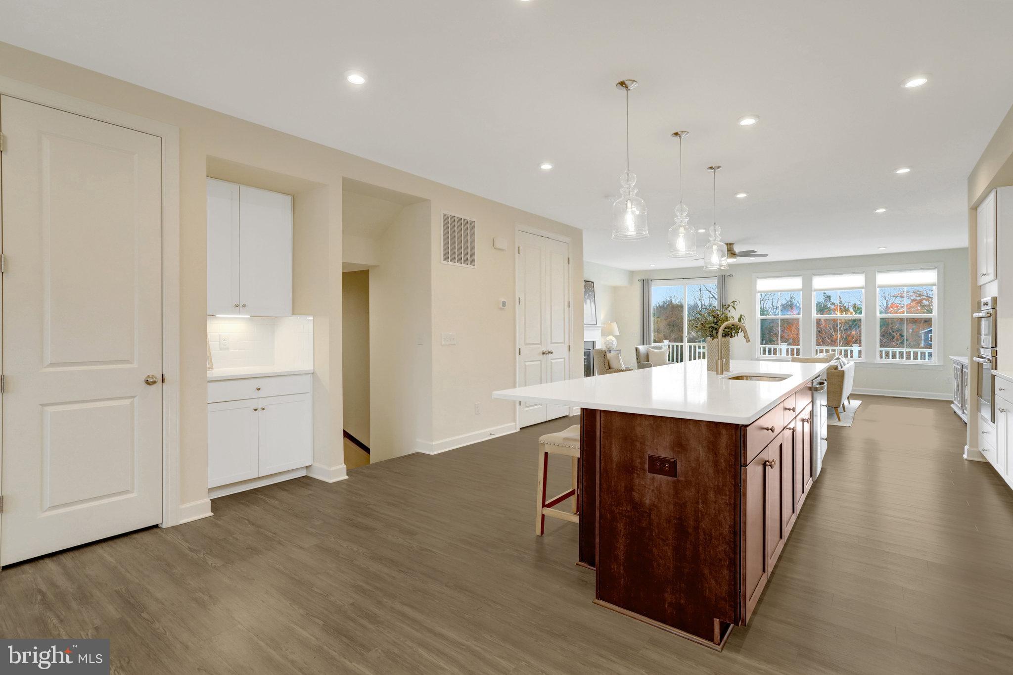 POTOMAC TERRACE - Residential