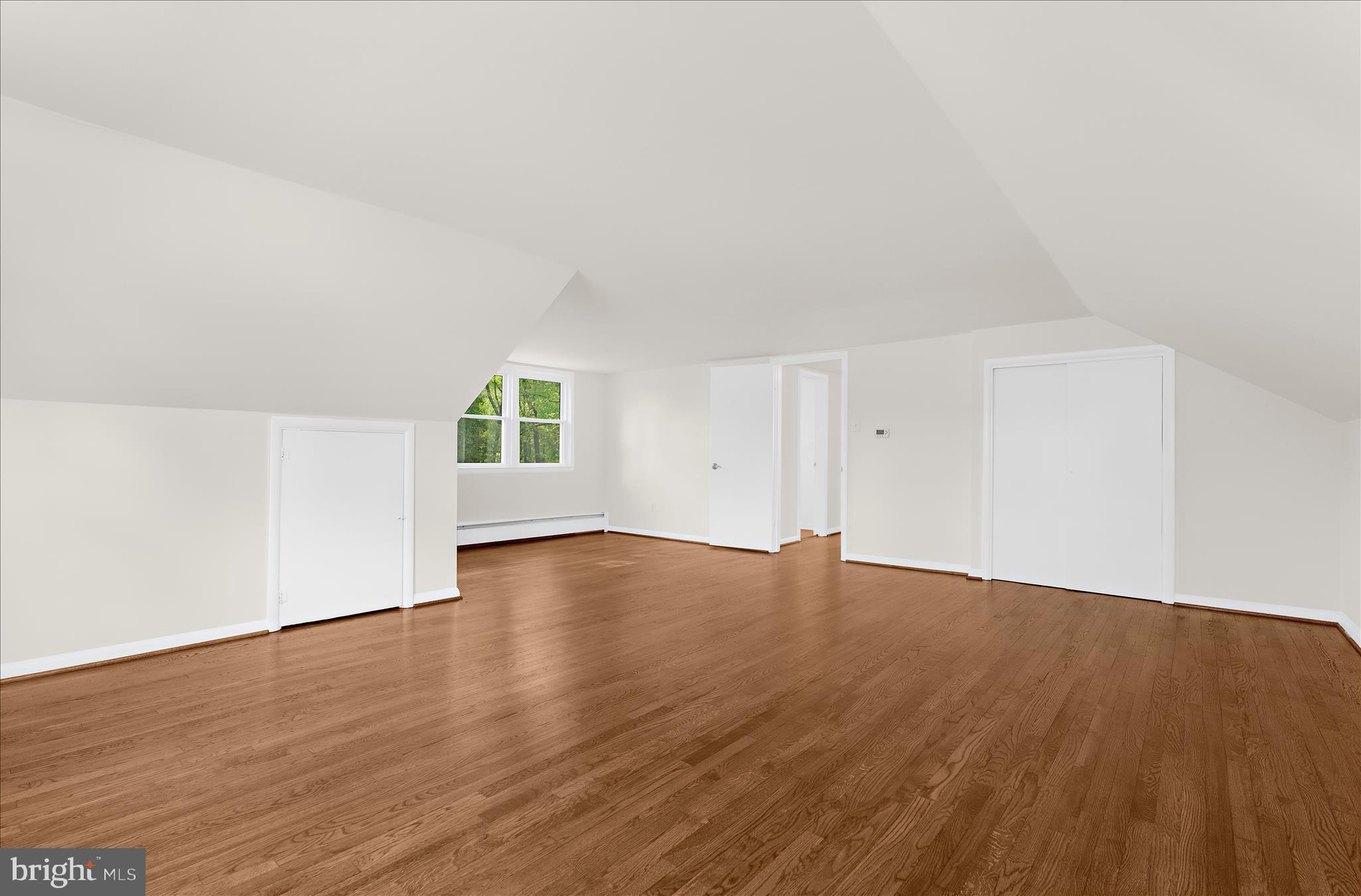 WINDSOR  MILL - Residential