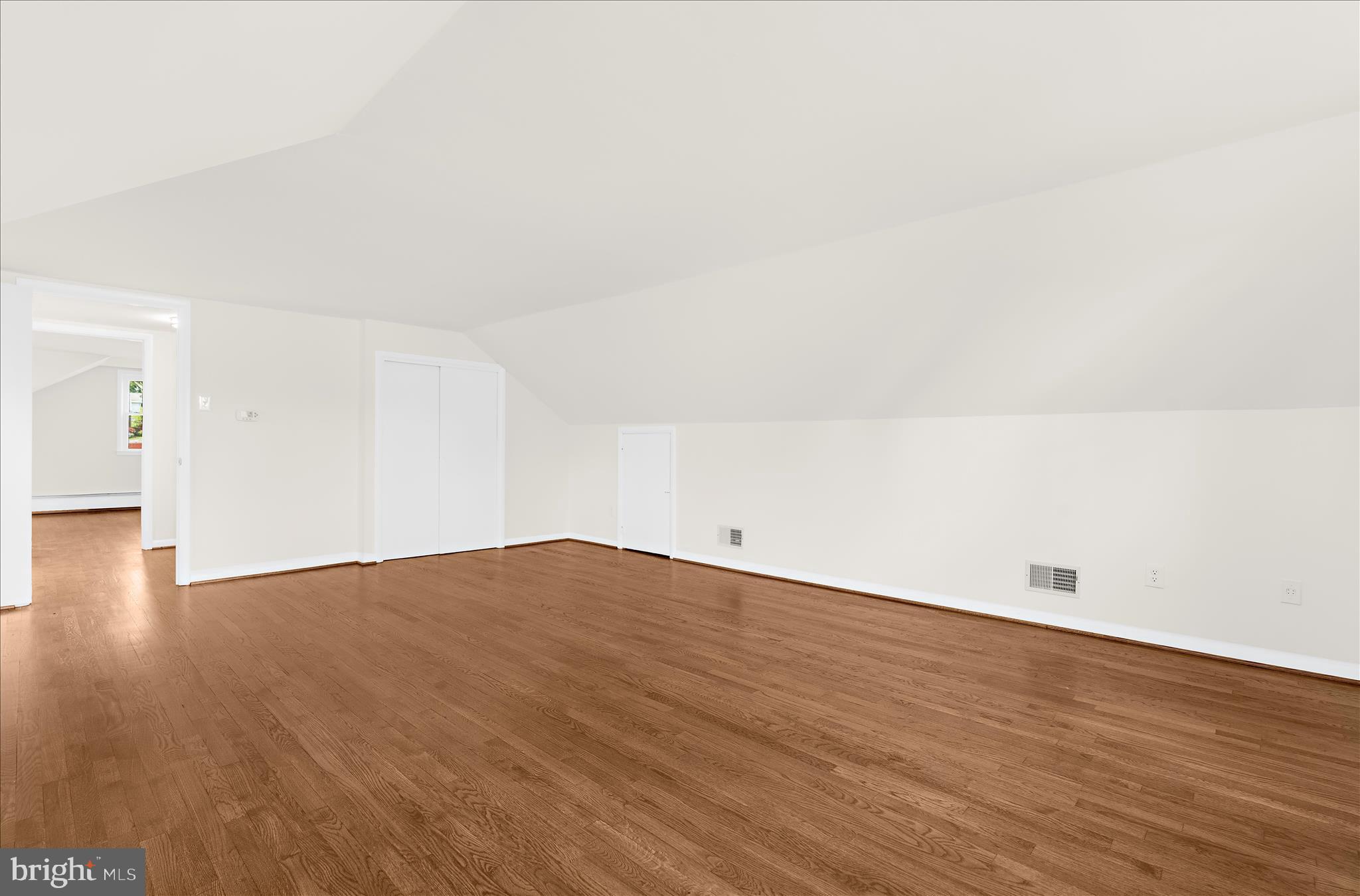 WINDSOR  MILL - Residential