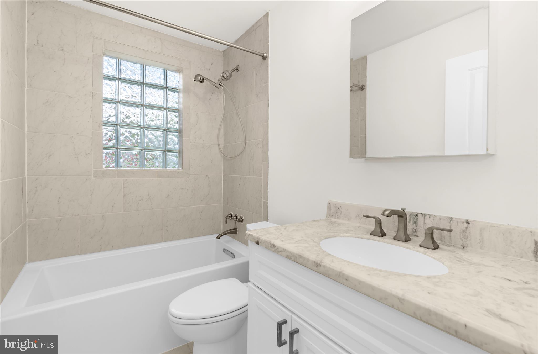 WINDSOR  MILL - Residential