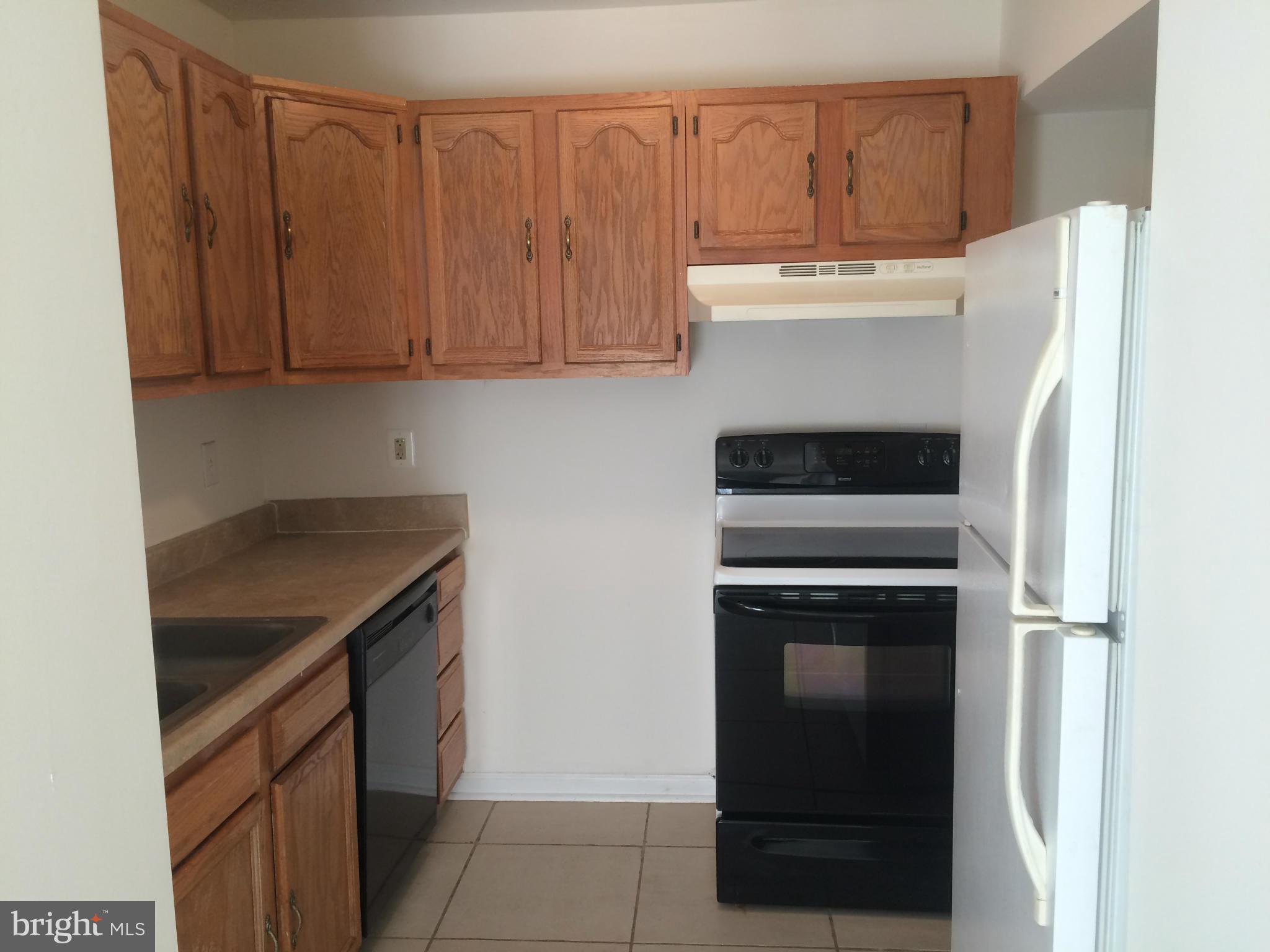 BRAGG HILL TOWNHOUSES - Residential