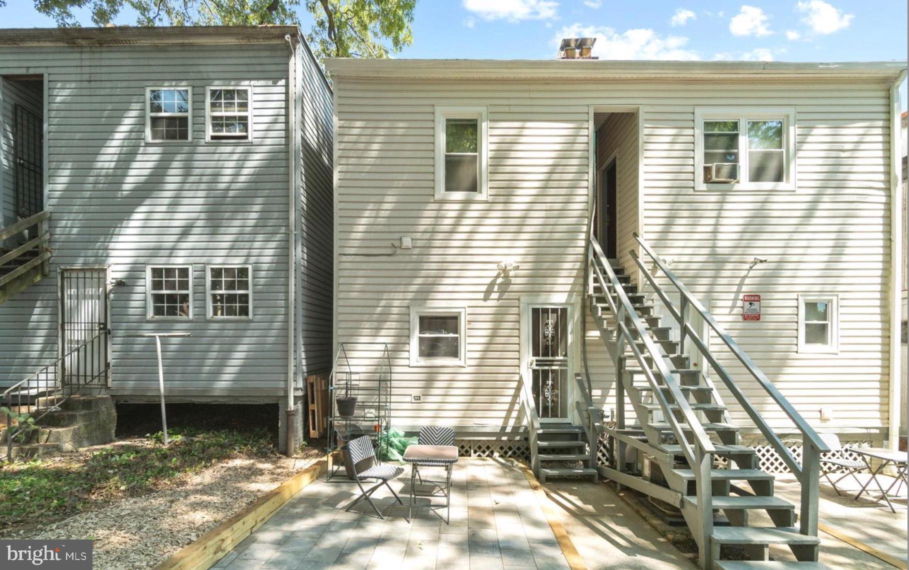 BROOKLAND - Residential Lease