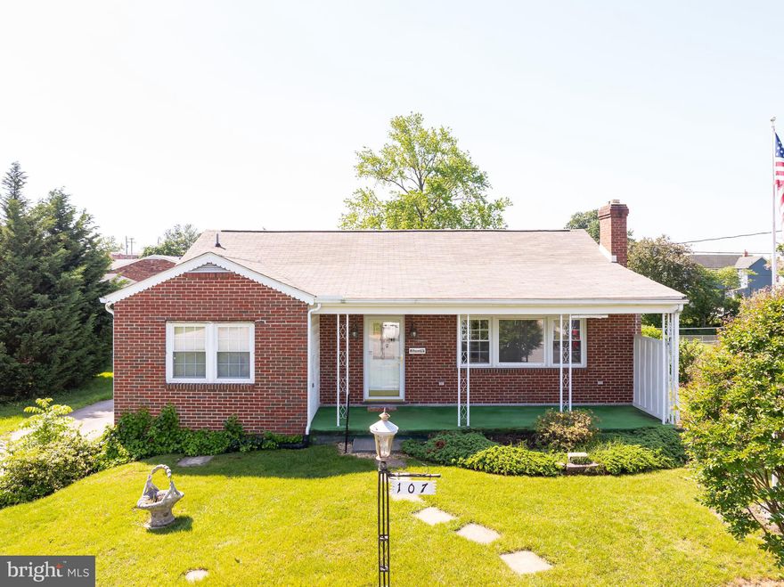 This beautiful two (2) bedroom home is located within walking distance of the Ranson amenities: Hollywood Casino, shops, schools, restaurants, Jefferson County Senior Center & city hall.  This home has a separate dining room, eat in kitchen, large family room, full, partially finished basement with rec. room, bar, workshop and storage. Large front and back porches to sit on and enjoy the scenery.  The roof is 2 years old, newer double hung windows, hardwood floors on first floor, 2 car detached garage and large corner lot for the kids to enjoy.  With a little TLC this house would be a great residence or investment property.