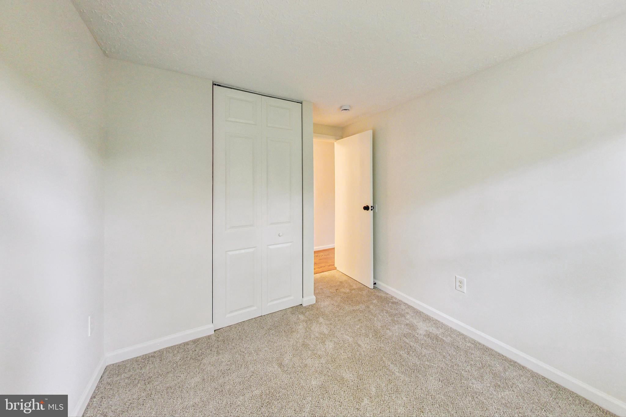 CLINTON WOODS - Residential Lease