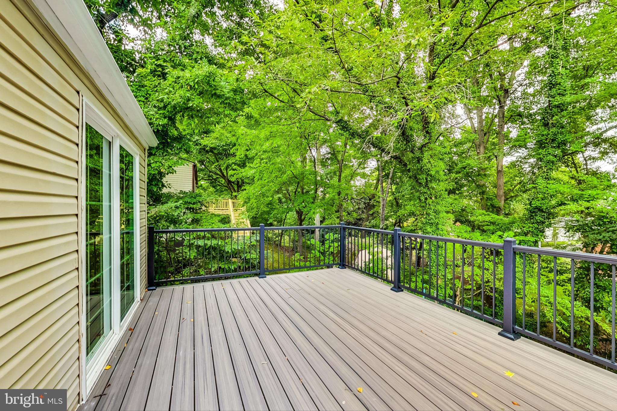 CLINTON WOODS - Residential Lease