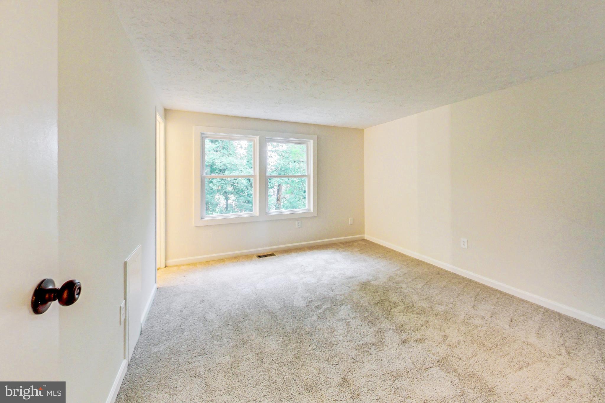 CLINTON WOODS - Residential Lease