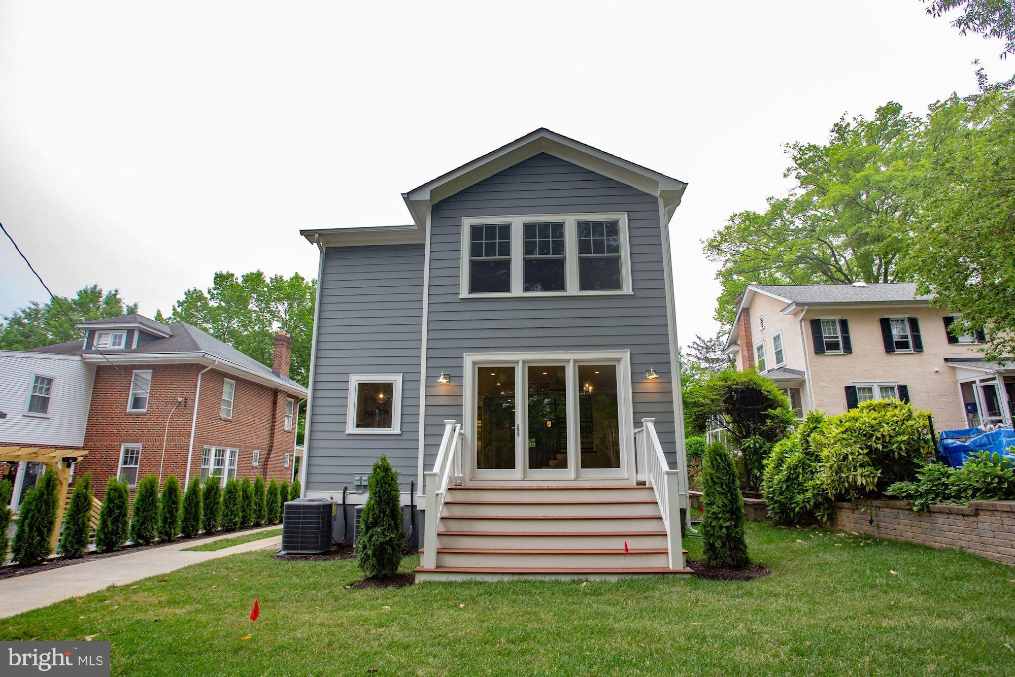 ROSEMONT - Residential