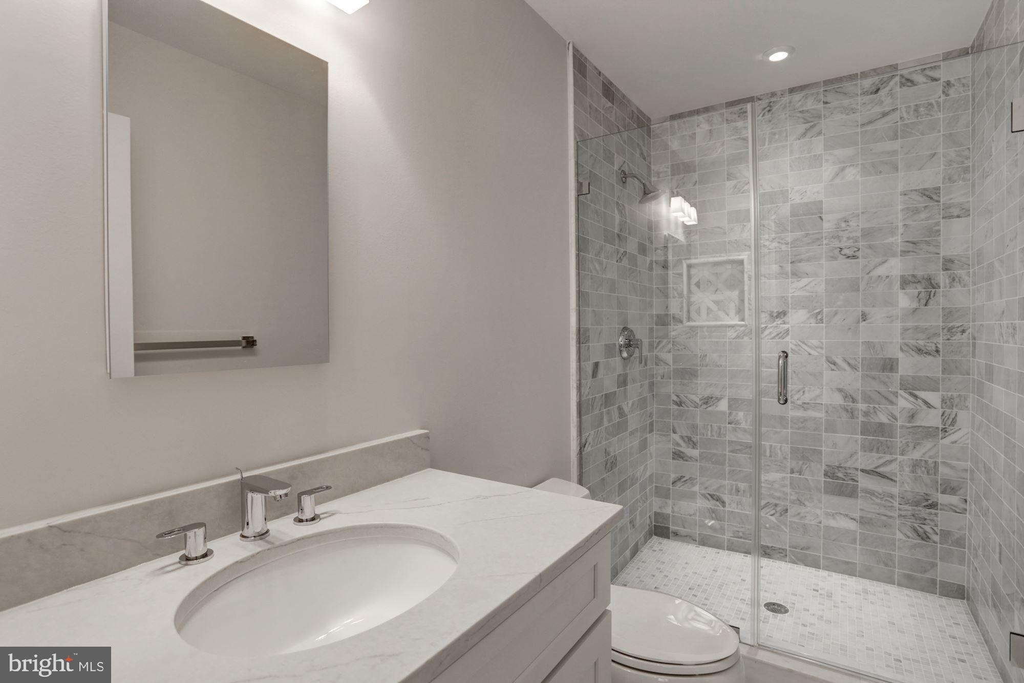 ROSEMONT - Residential