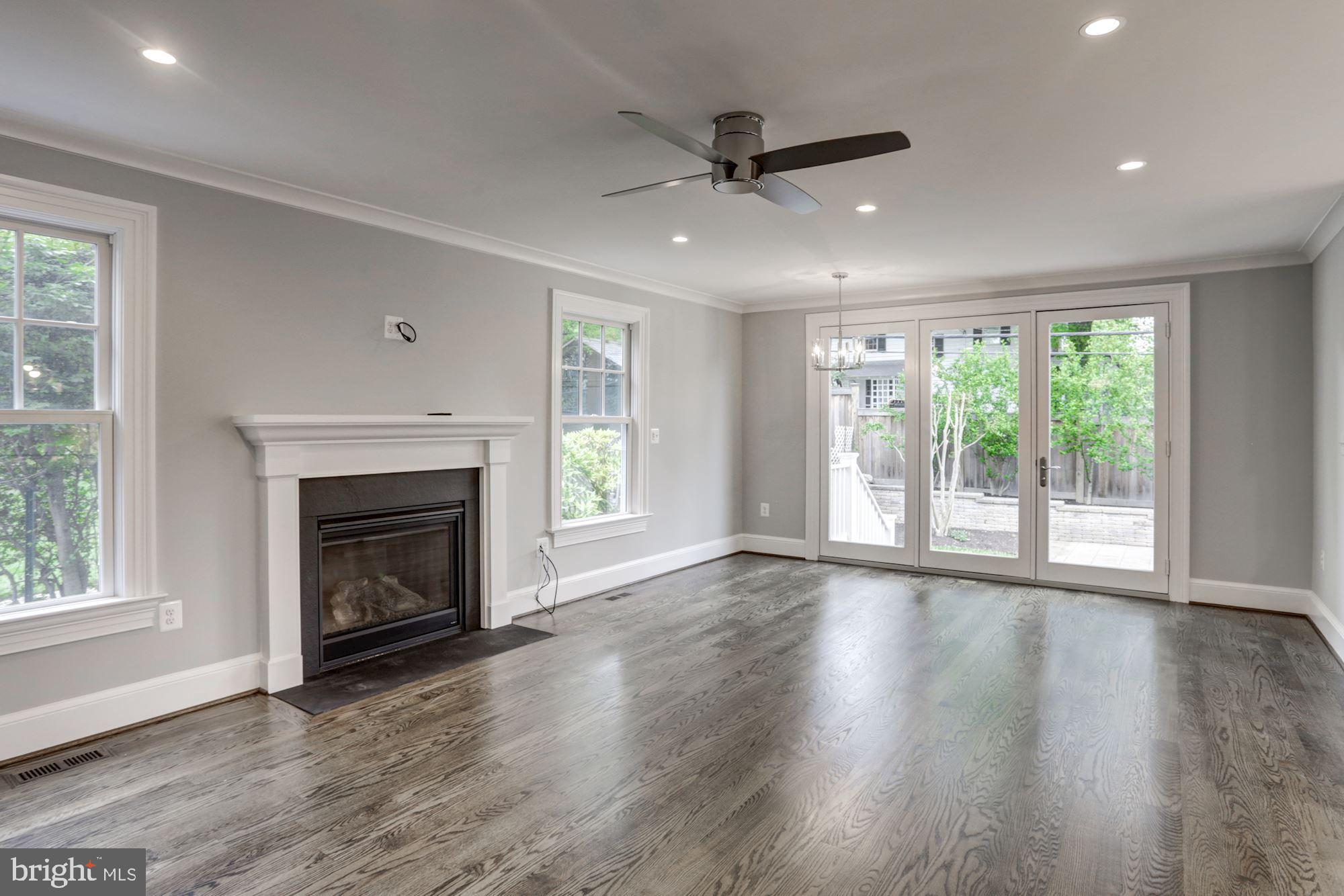 ROSEMONT - Residential